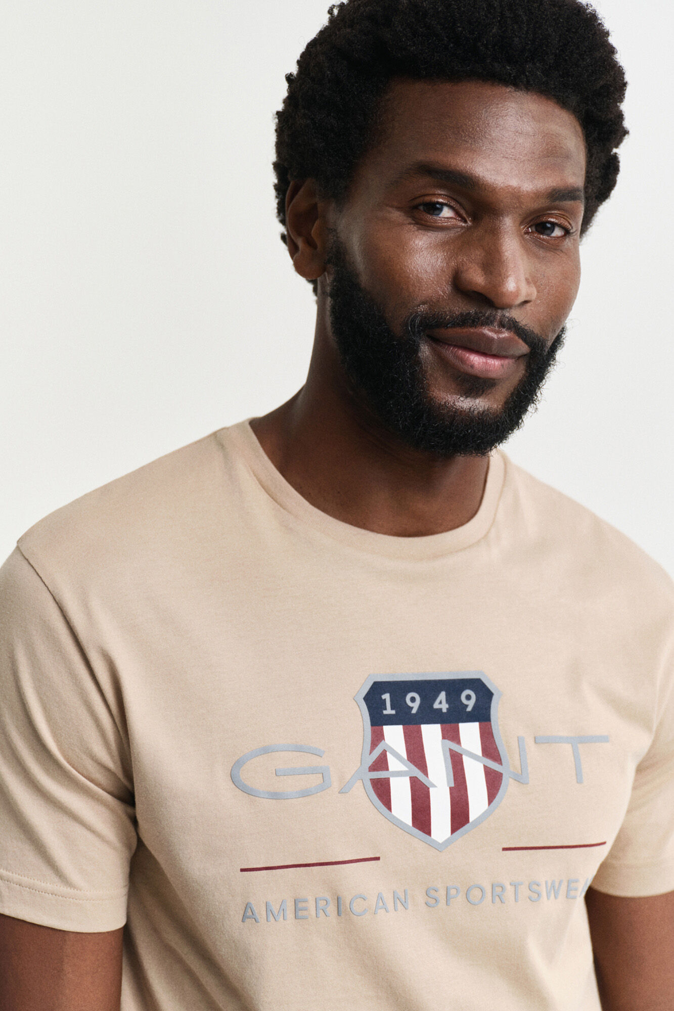 Gant Camiseta Escudo do Arquivo Tostado