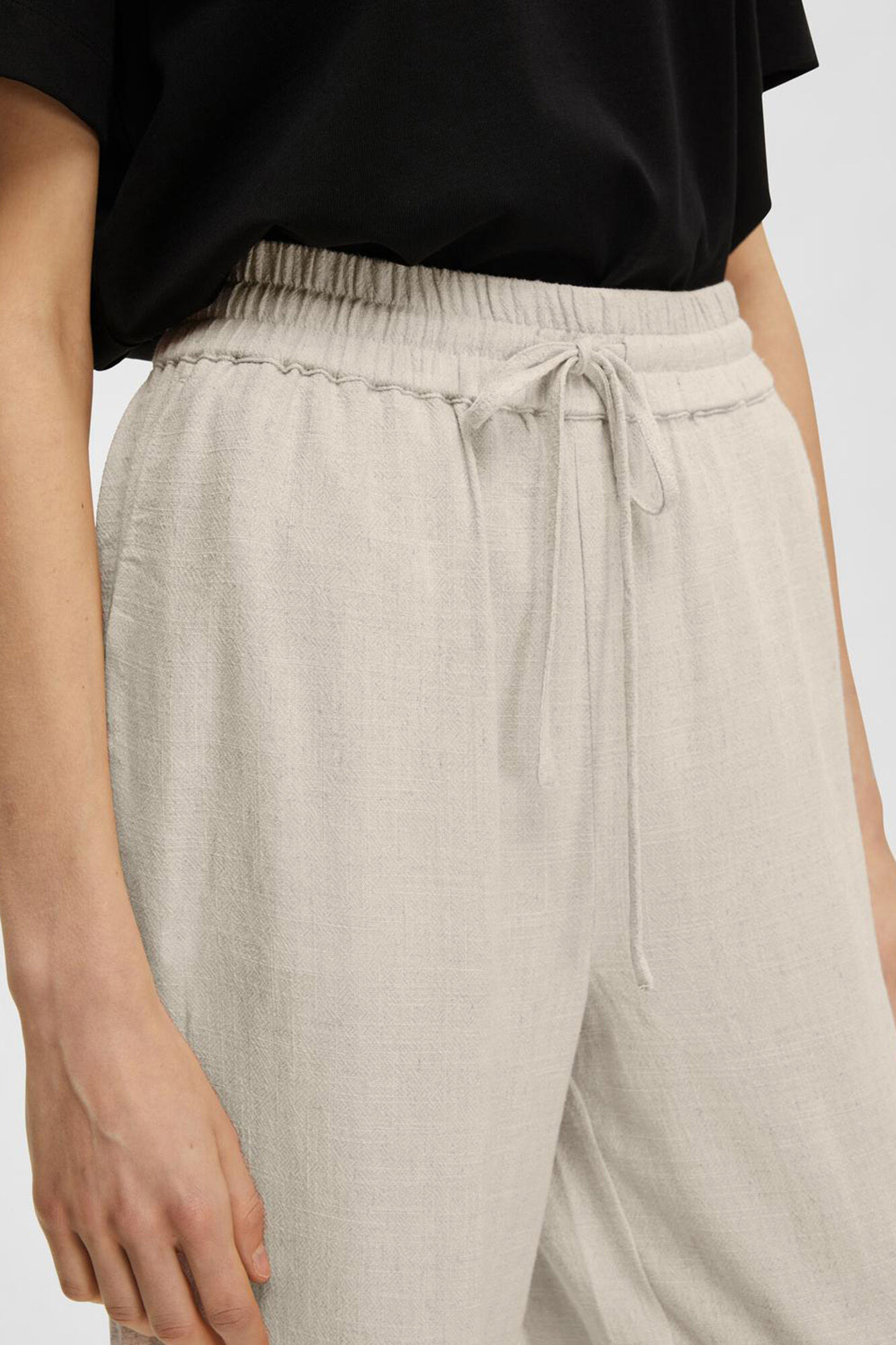 Selected Femme Pantalones de lino Regular Fit.
