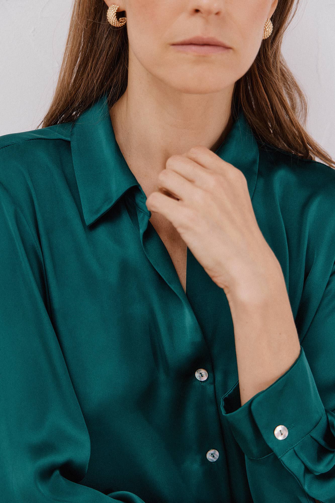 Cortefiel Satin-finish shirt Dark green