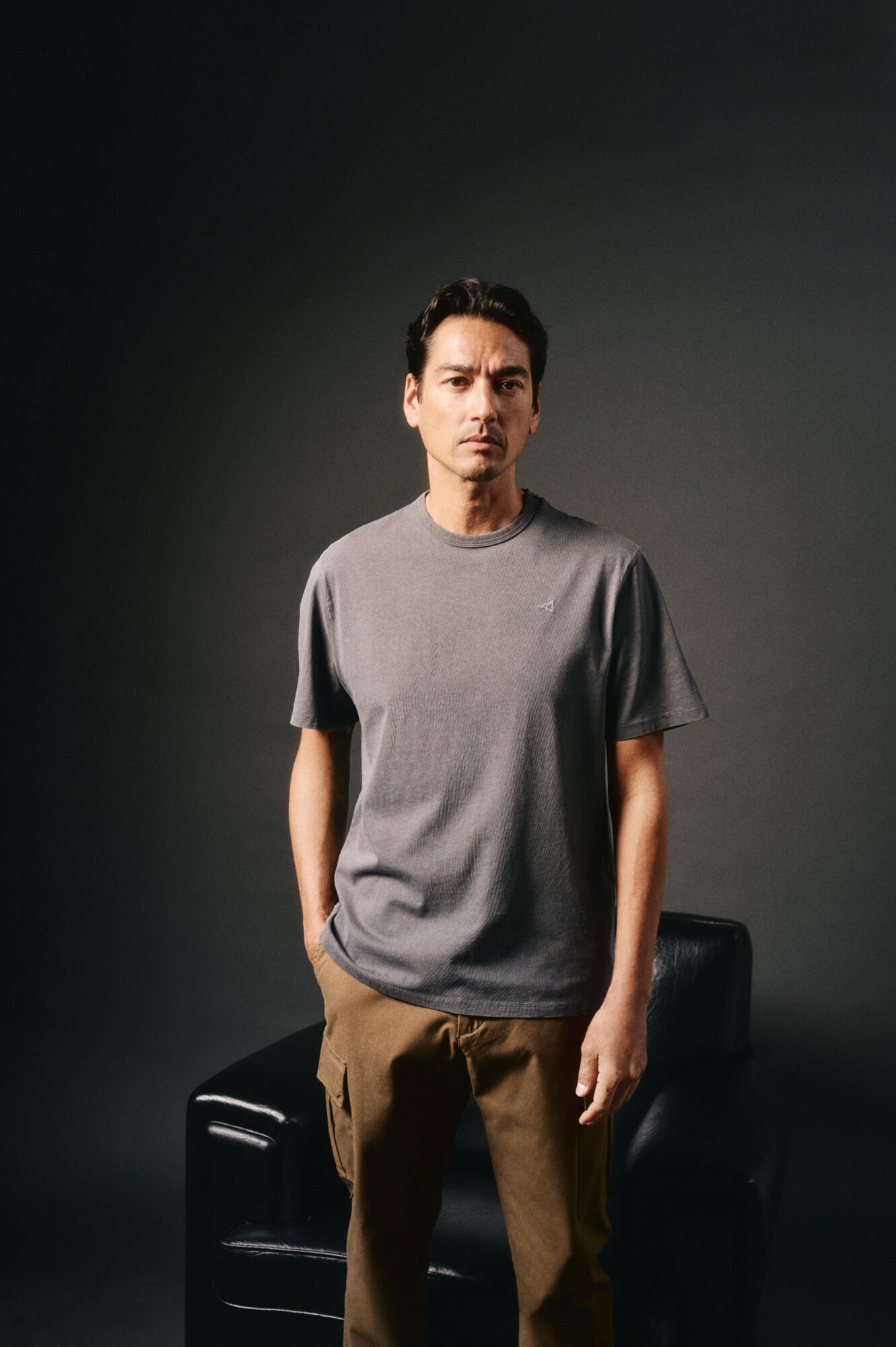 OOTO Camiseta b&aacute;sica con bordado avi&oacute;n