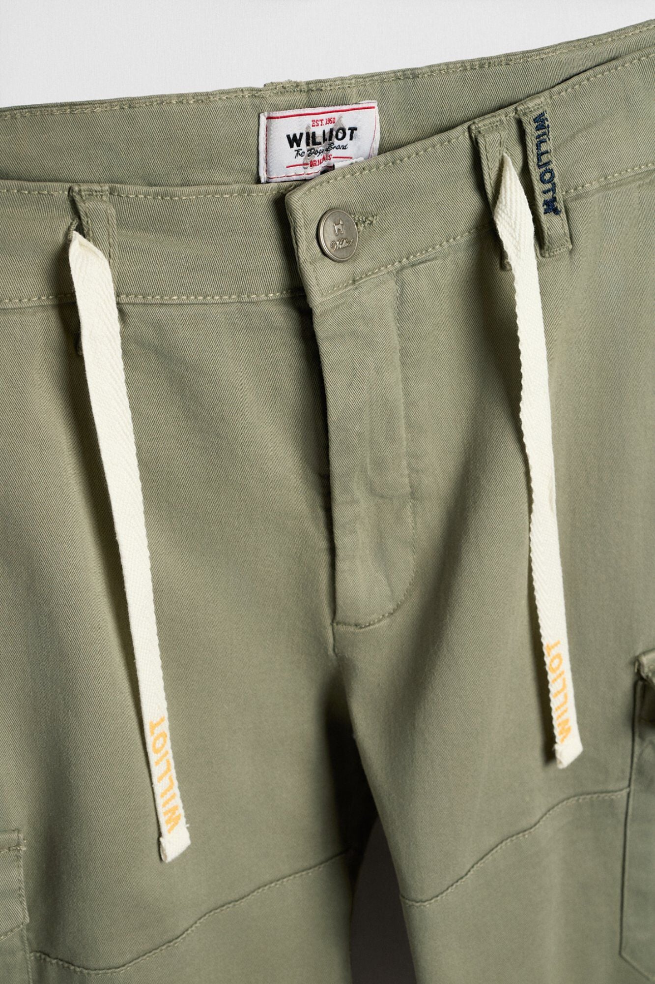 Williot Cargo Bermuda shorts Kaki