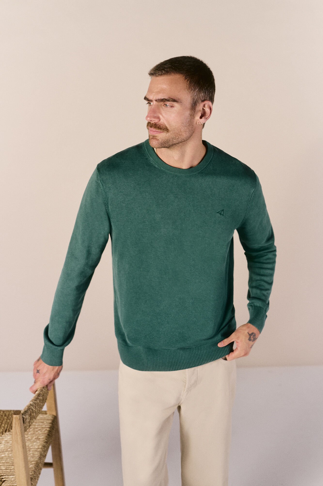 OOTO Camisola gola redonda em algod&atilde;o lavado