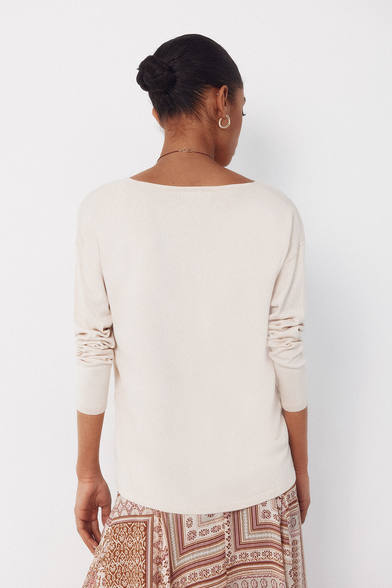 Cortefiel Jersey escote pico Marfil