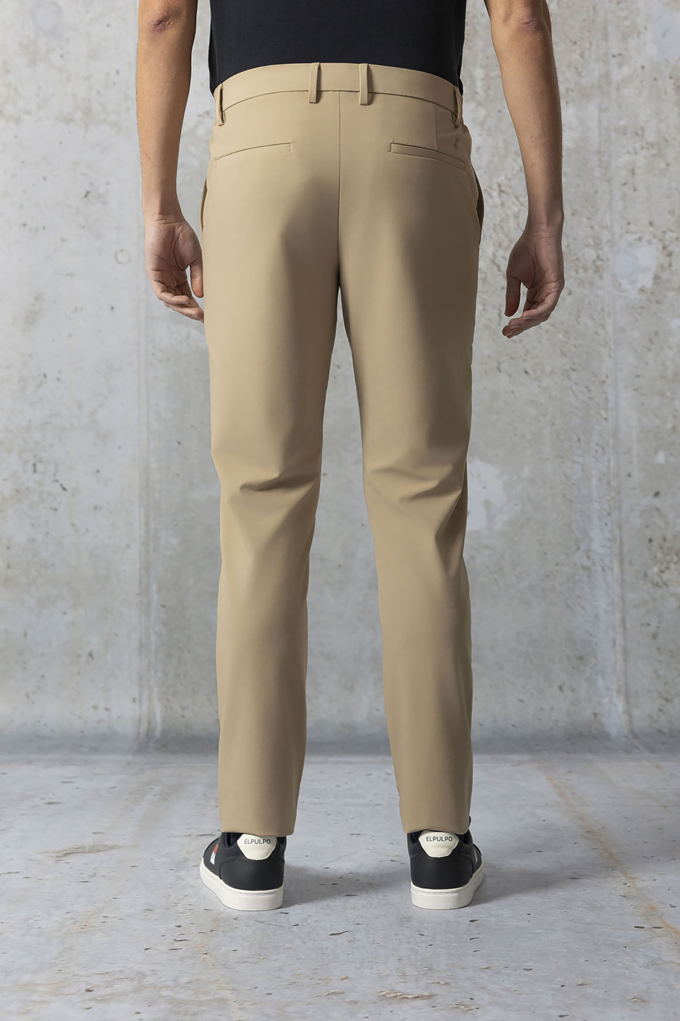 elPulpo Cal&ccedil;a t&eacute;cnica ultraleve taupe Castanho