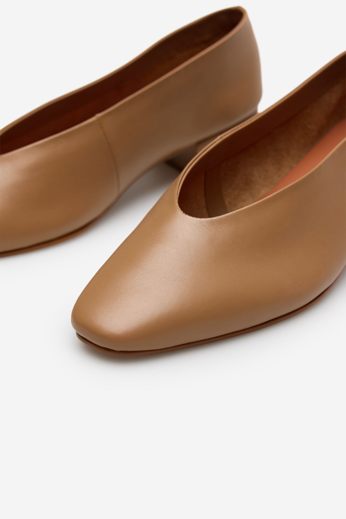 Cortefiel Leather ballerina flats Nude