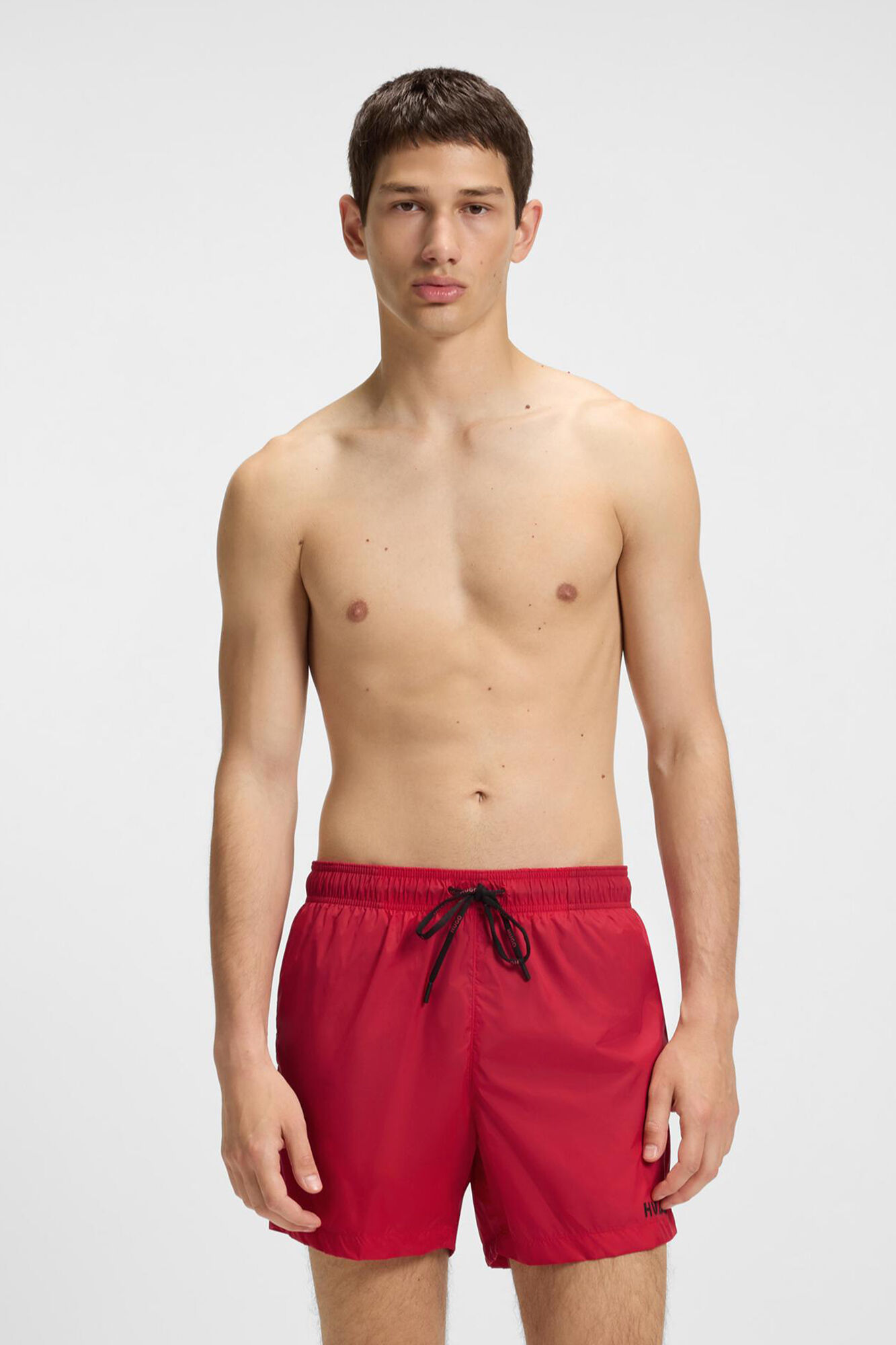 HUGO Ba&ntilde;ador con logo