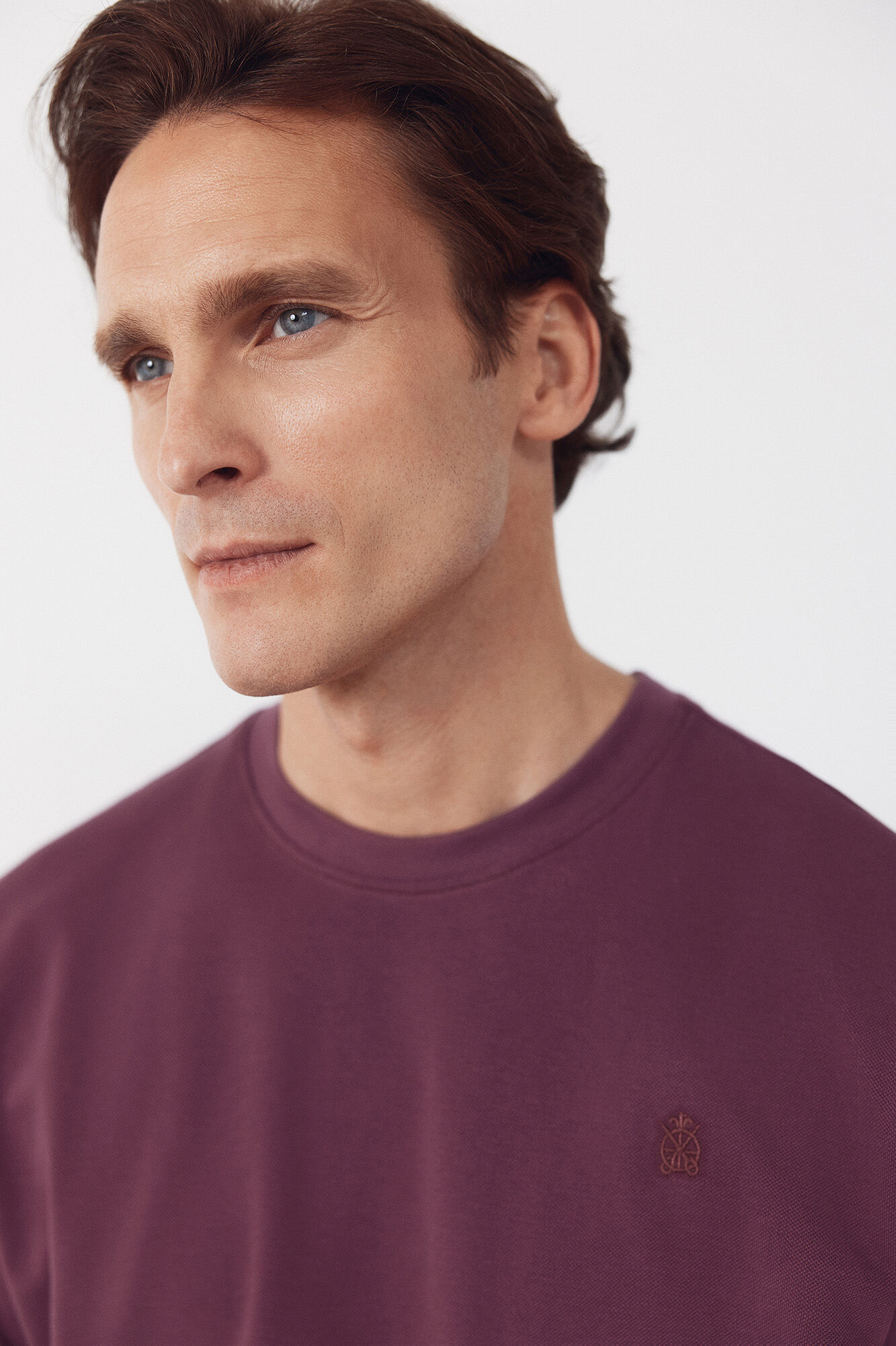 Cortefiel Piqu&eacute; basic T-shirt Purple