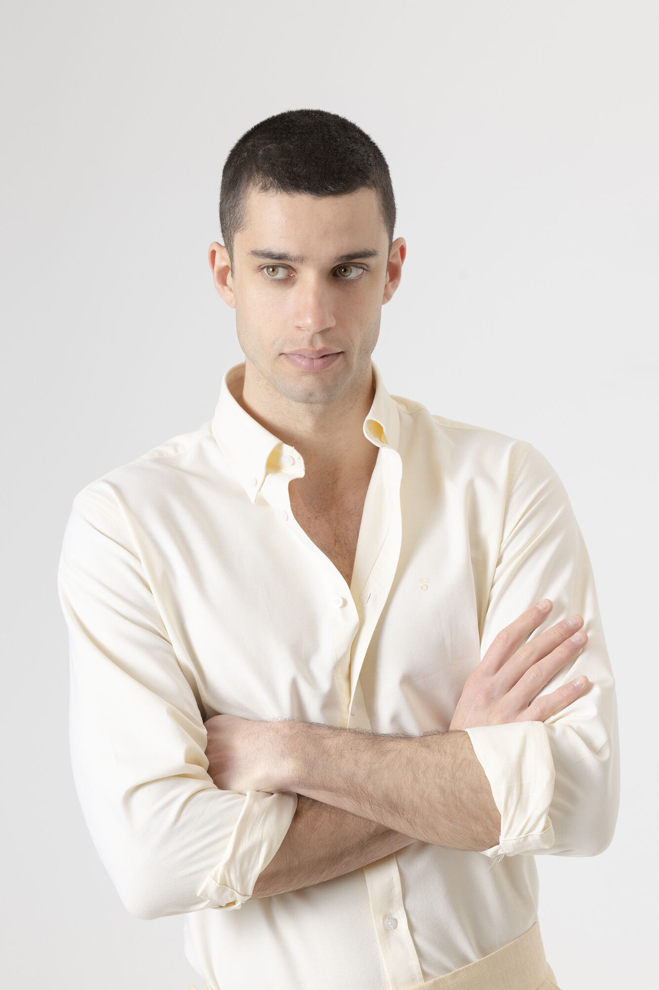 PuroEGO Camisa casual em algod&atilde;o oxford Castanho