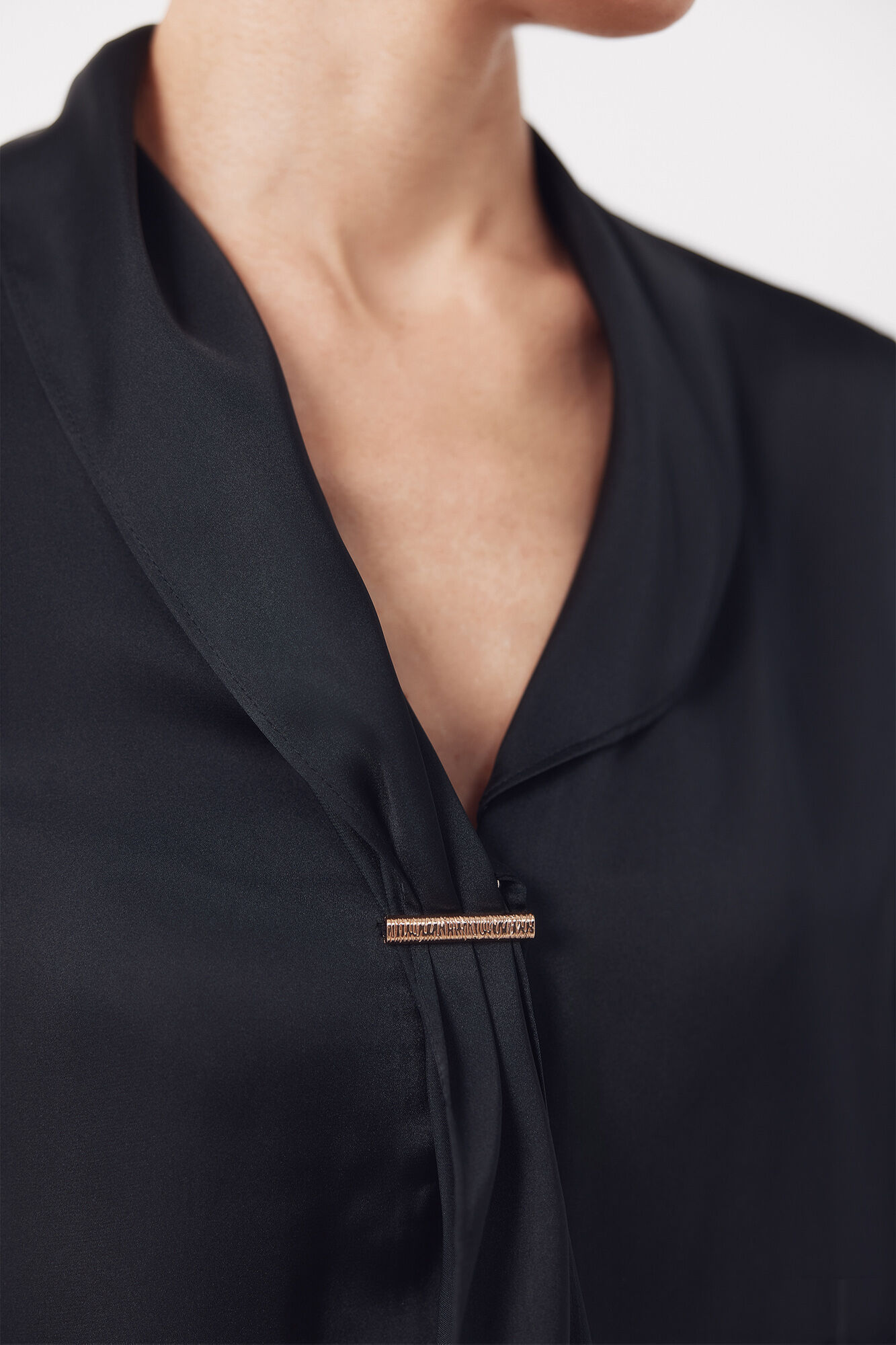 Cortefiel Blusa satinada lazada Negro