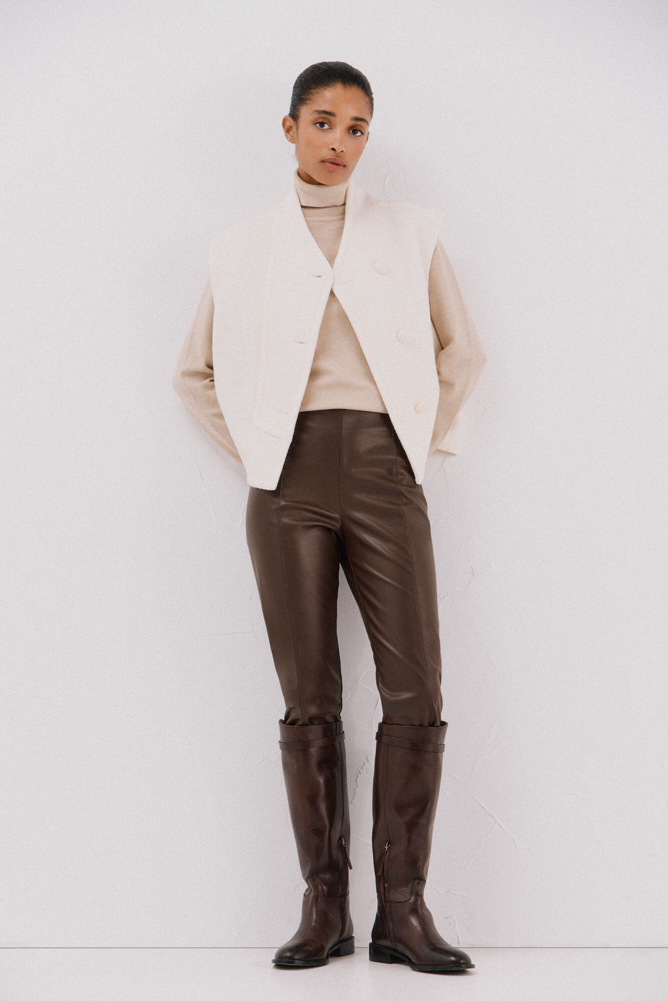 Cortefiel Bota de montaria de pele