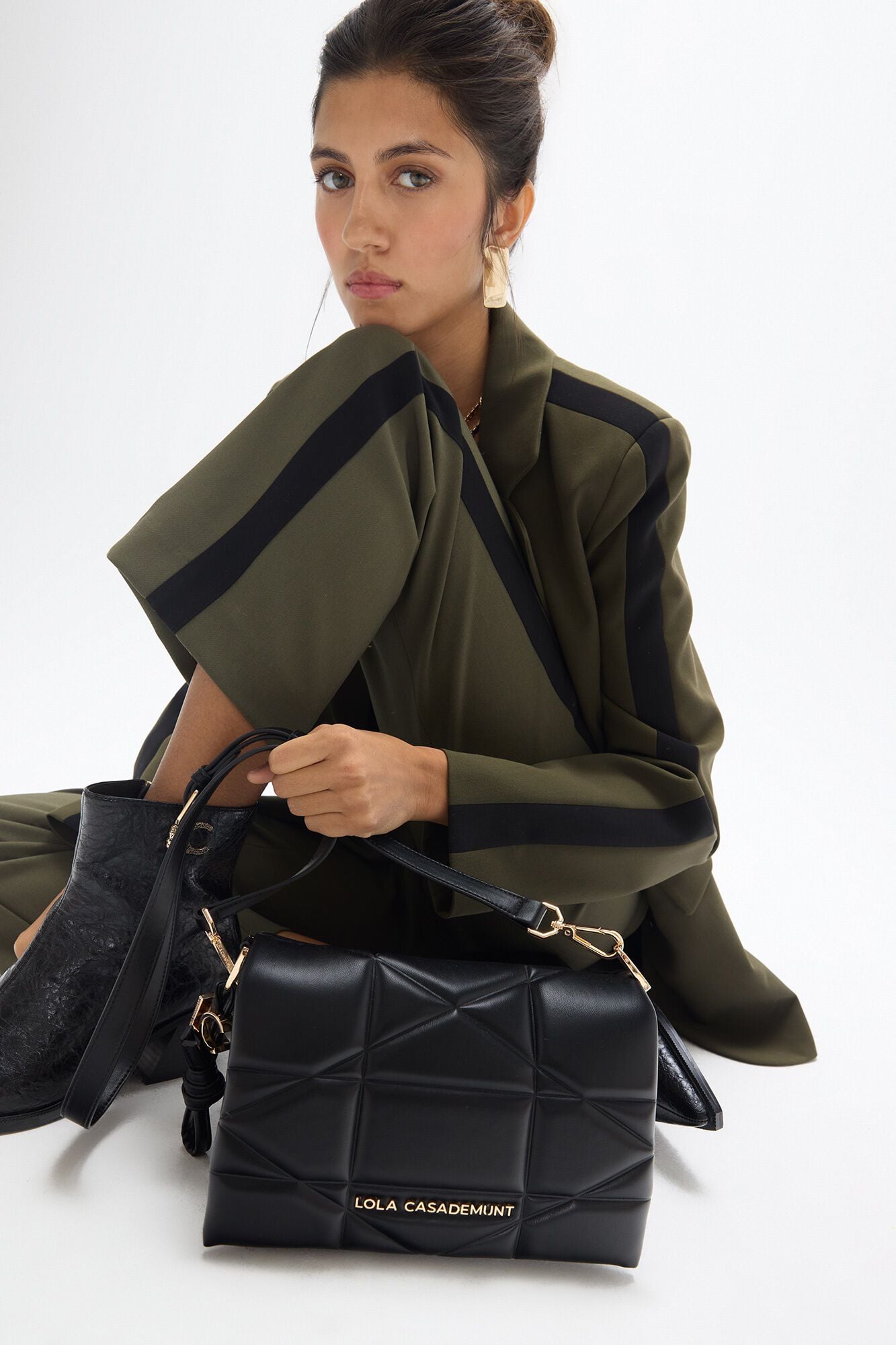 Lola Casademunt Bolsa a tiracolo acolchoada Preto