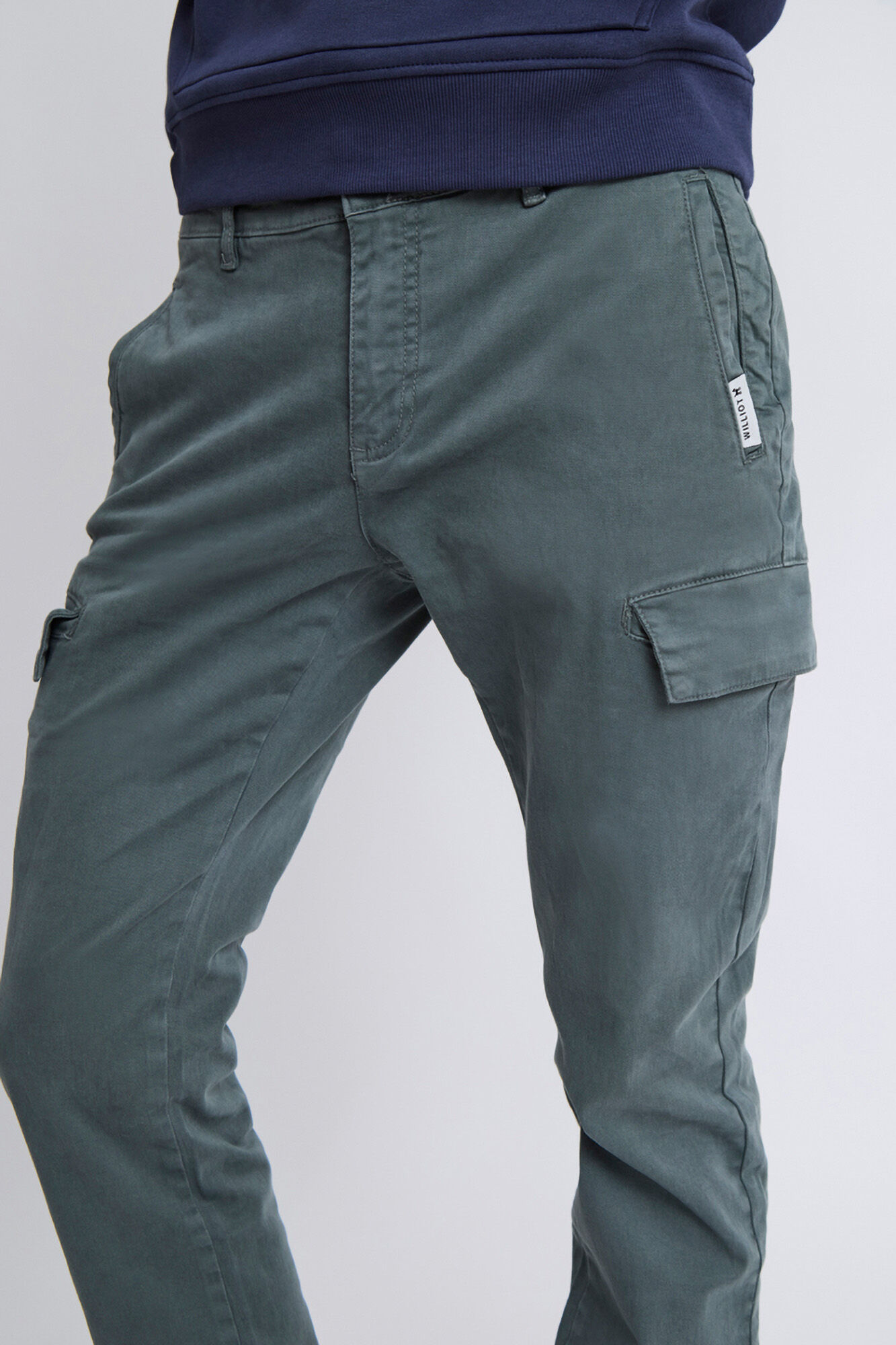 Williot Cal&ccedil;a cargo Verde