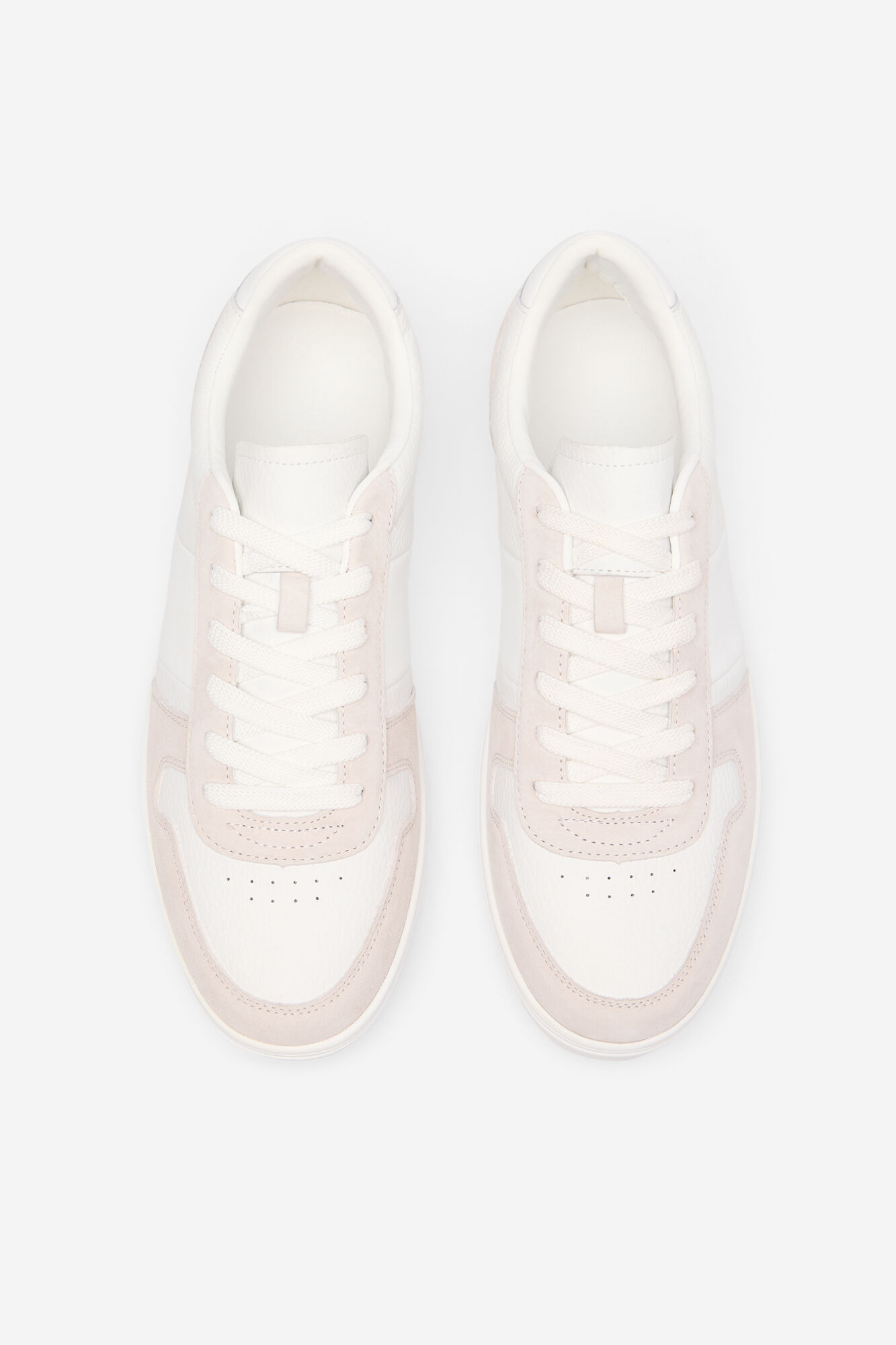 Cortefiel Leather sneaker