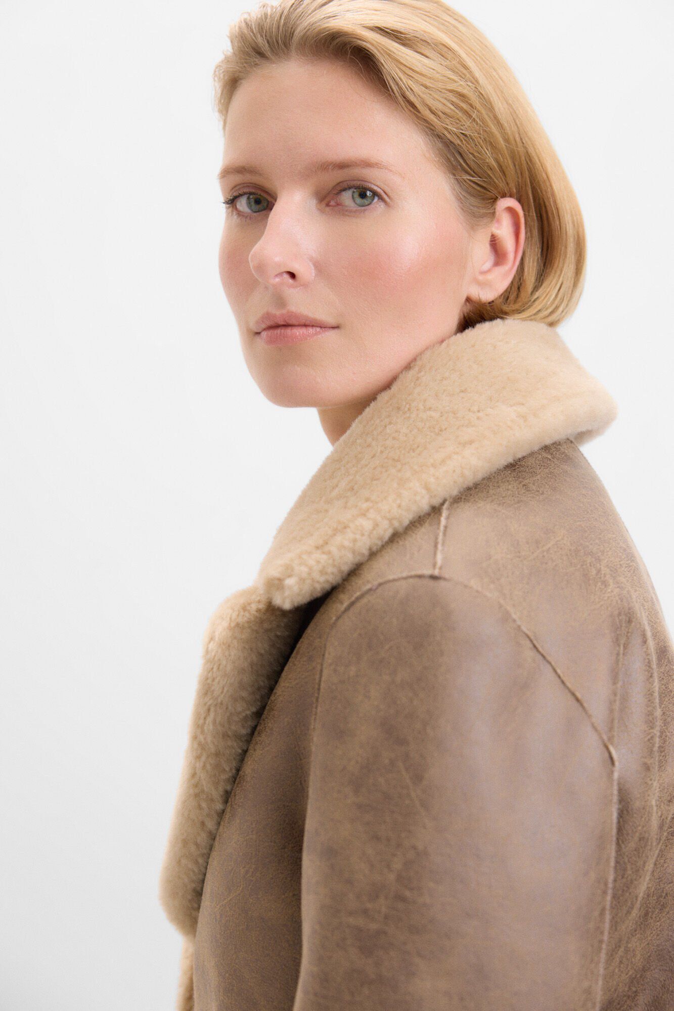 Reversible double-sided jacket | Women's jackets | Pedro del Hierro