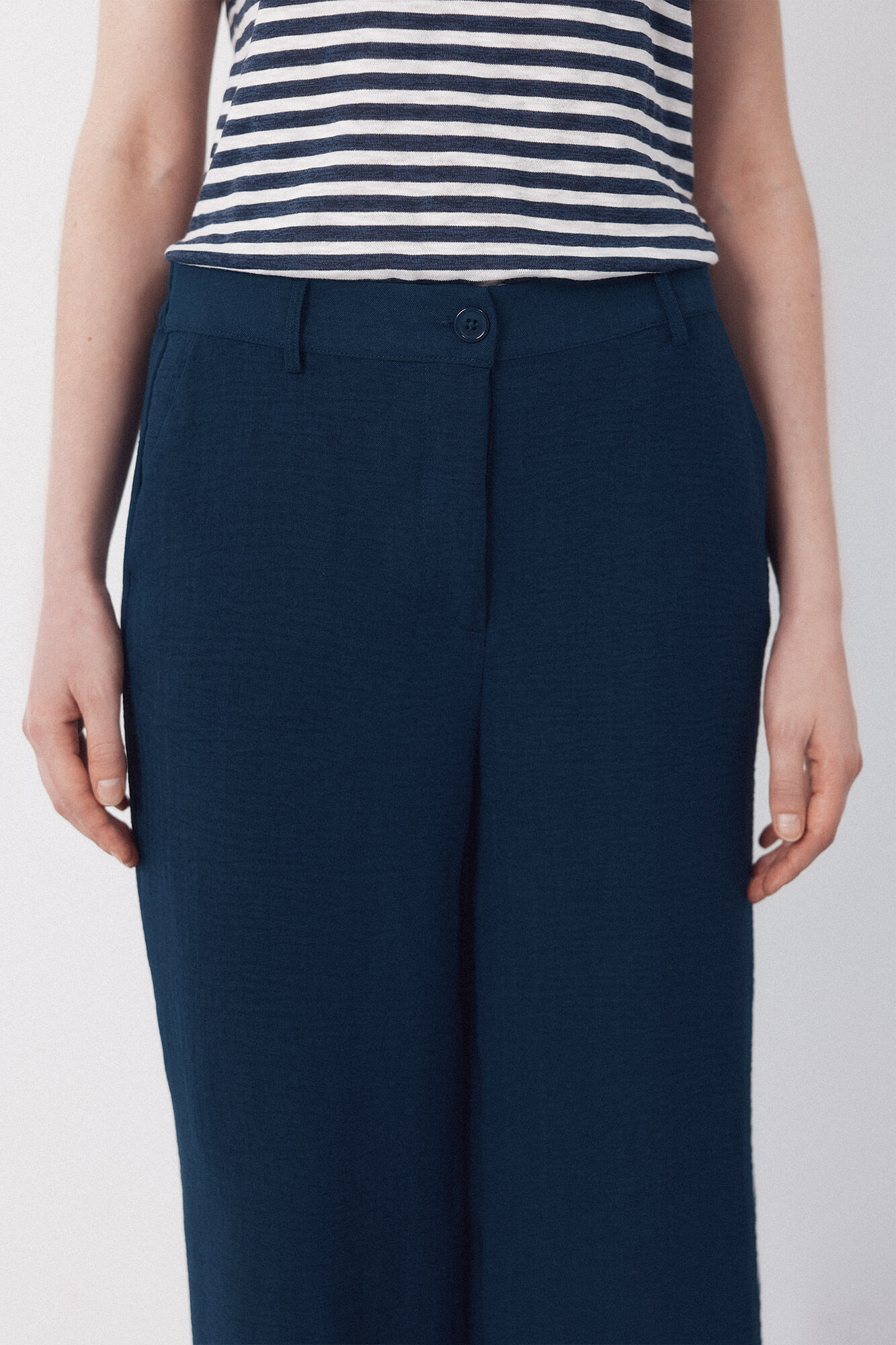 Cortefiel Textured pants Navy