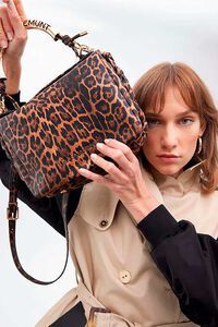 Lola Casademunt Bolsa crossbody icônica