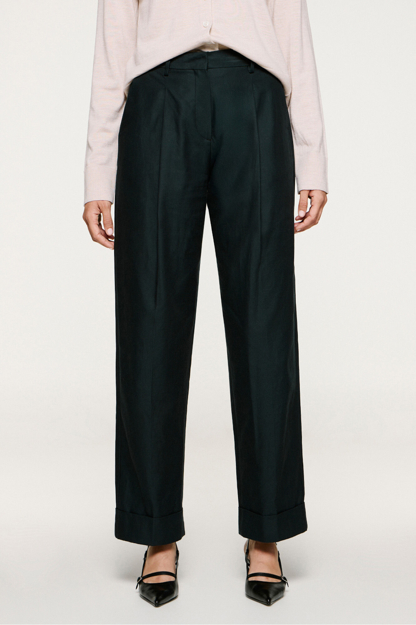 Selected Pantal&oacute;n chino pinzas. Negro