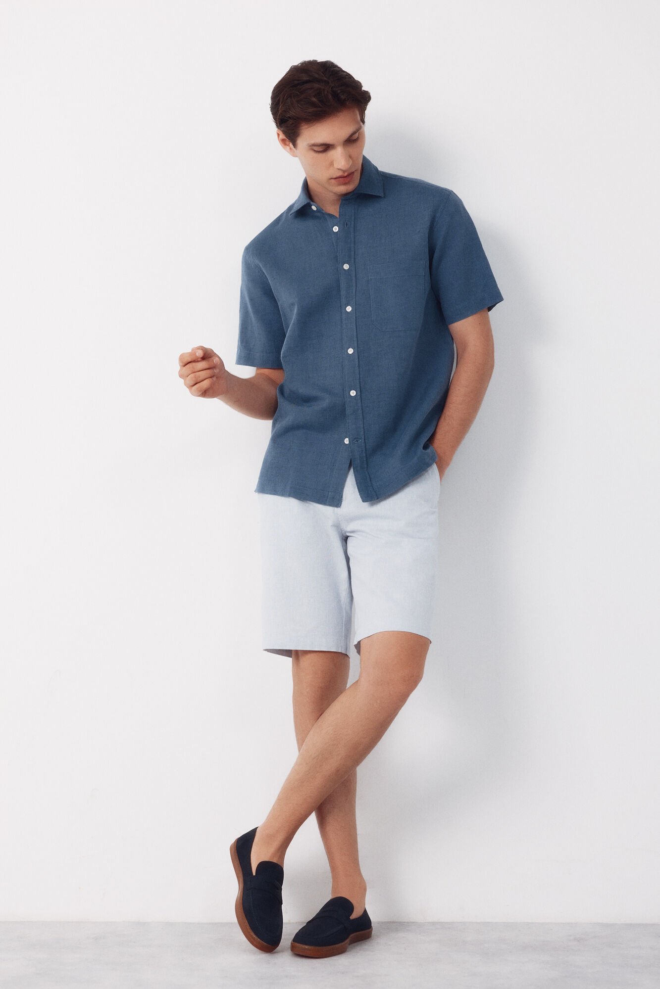 Cortefiel Camisa algod&oacute;n lino lisa manga corta Azul marino