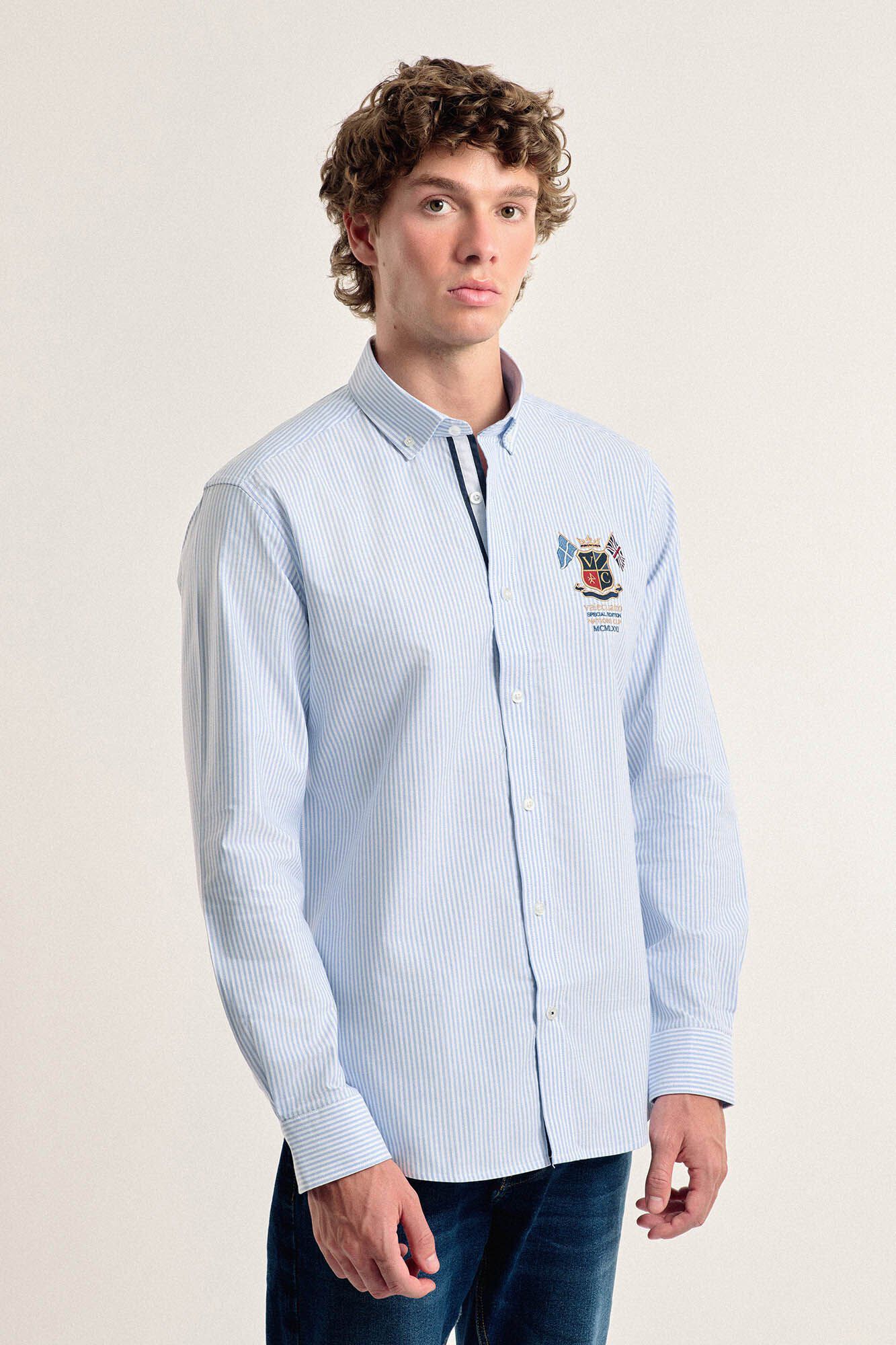 Valecuatro Camisa masculina Valecuatro bandeiras azuis claras modelo Azul