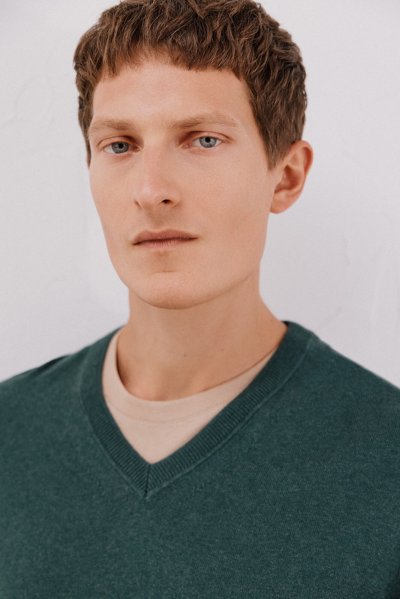 Cortefiel Cotton/cashmere V-neck jumper Dark green