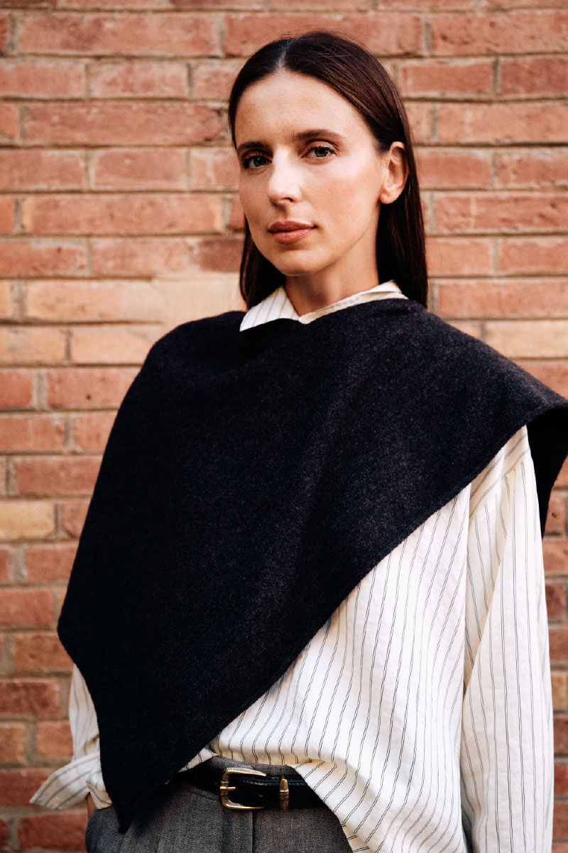 Cortefiel Poncho tacto suave