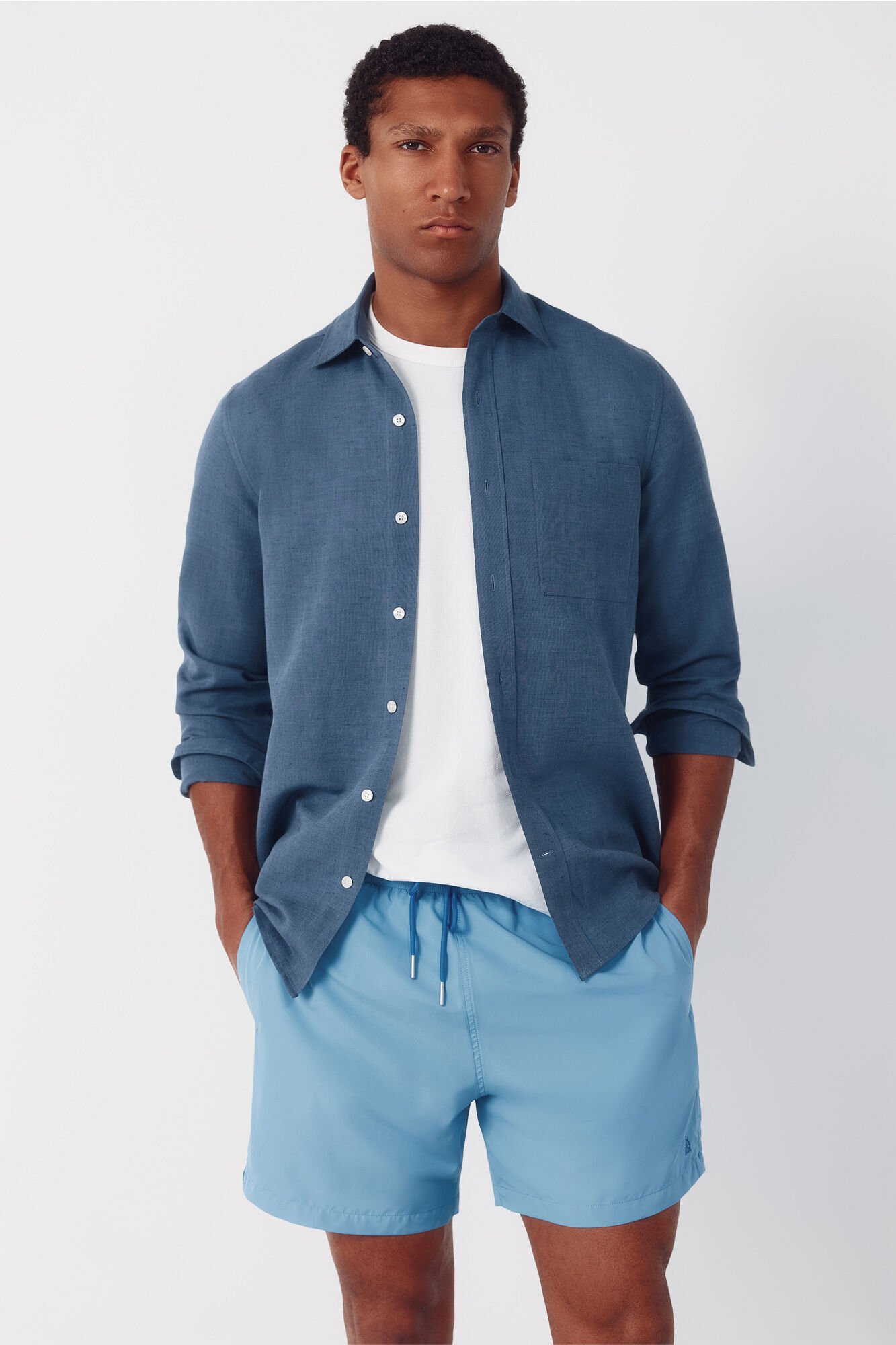 Cortefiel Ba&ntilde;ador liso b&aacute;sico