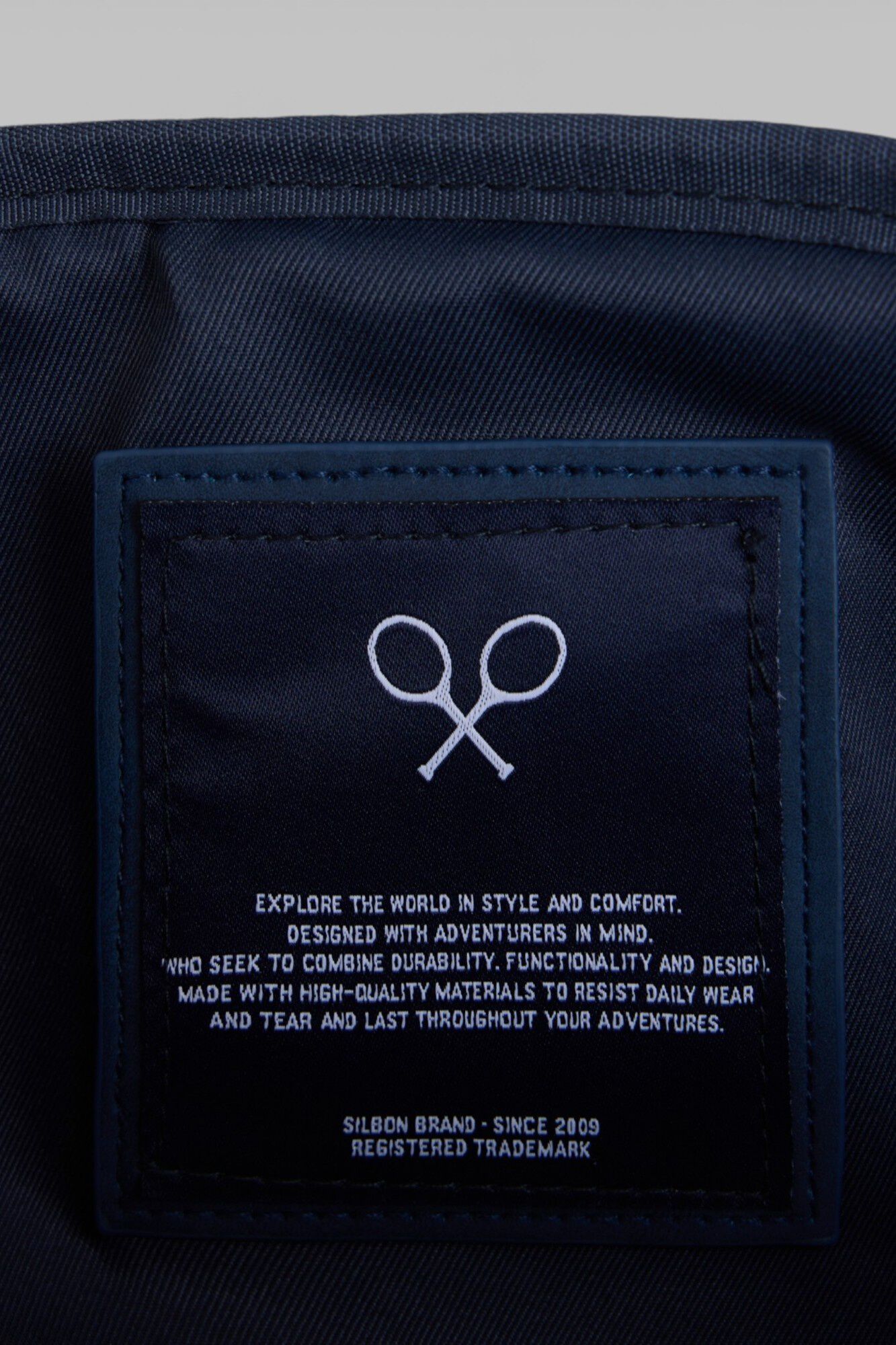 Silbon N&eacute;cessaire detalhe em pele Azul