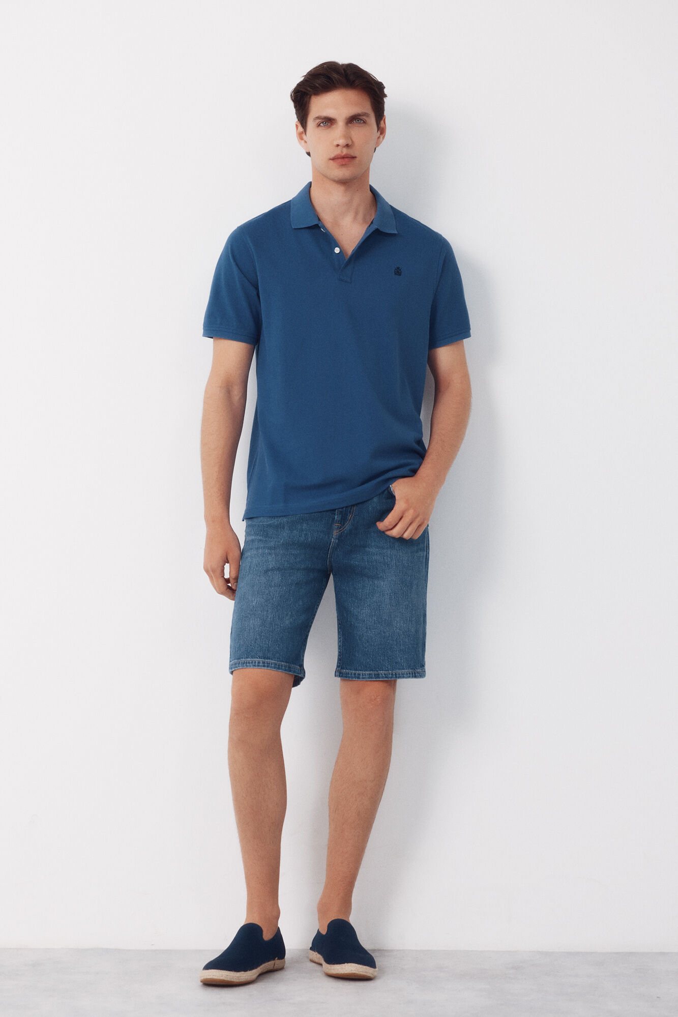 Cortefiel Piqu&eacute; basic polo shirt