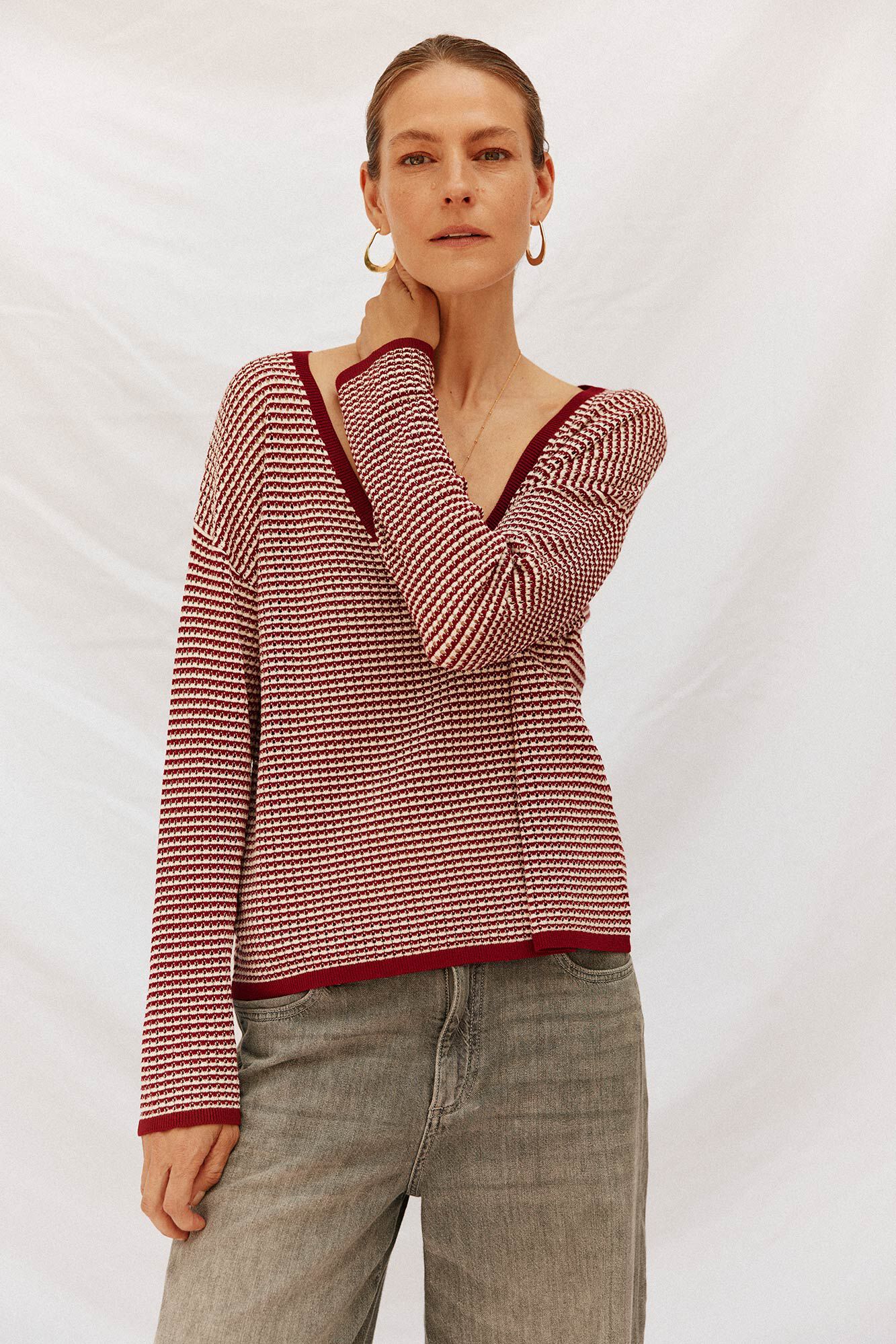 Cortefiel Two- jersey-knit knitted sweater Maroon