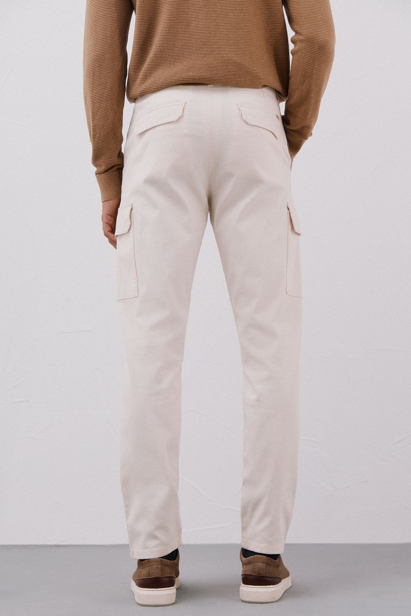 Cortefiel Cal&ccedil;as cargo leves Ecru