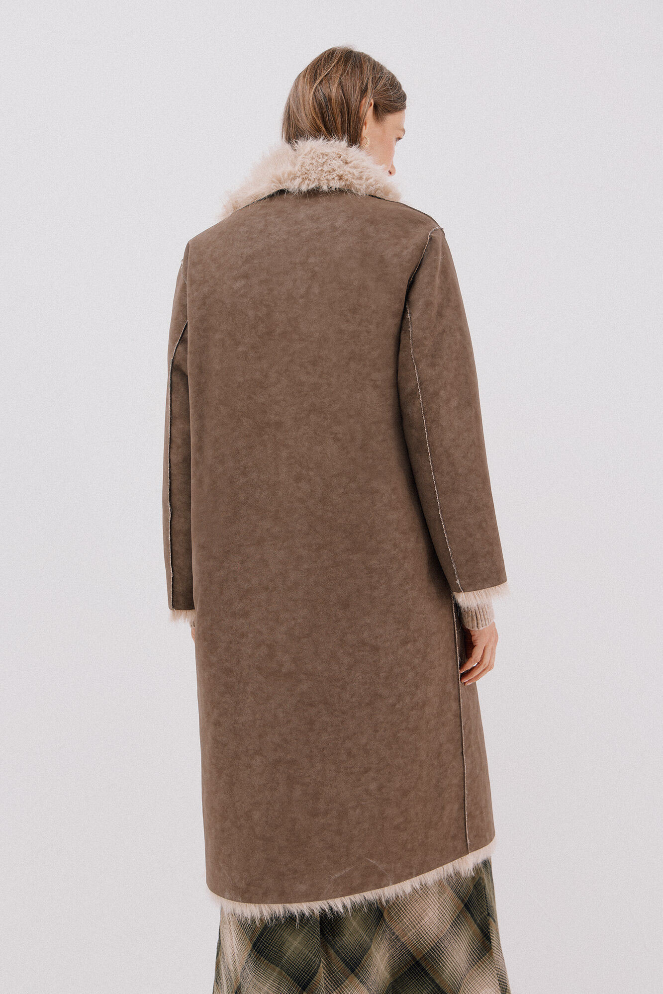 Cortefiel Long reversible fur coat Dark brown