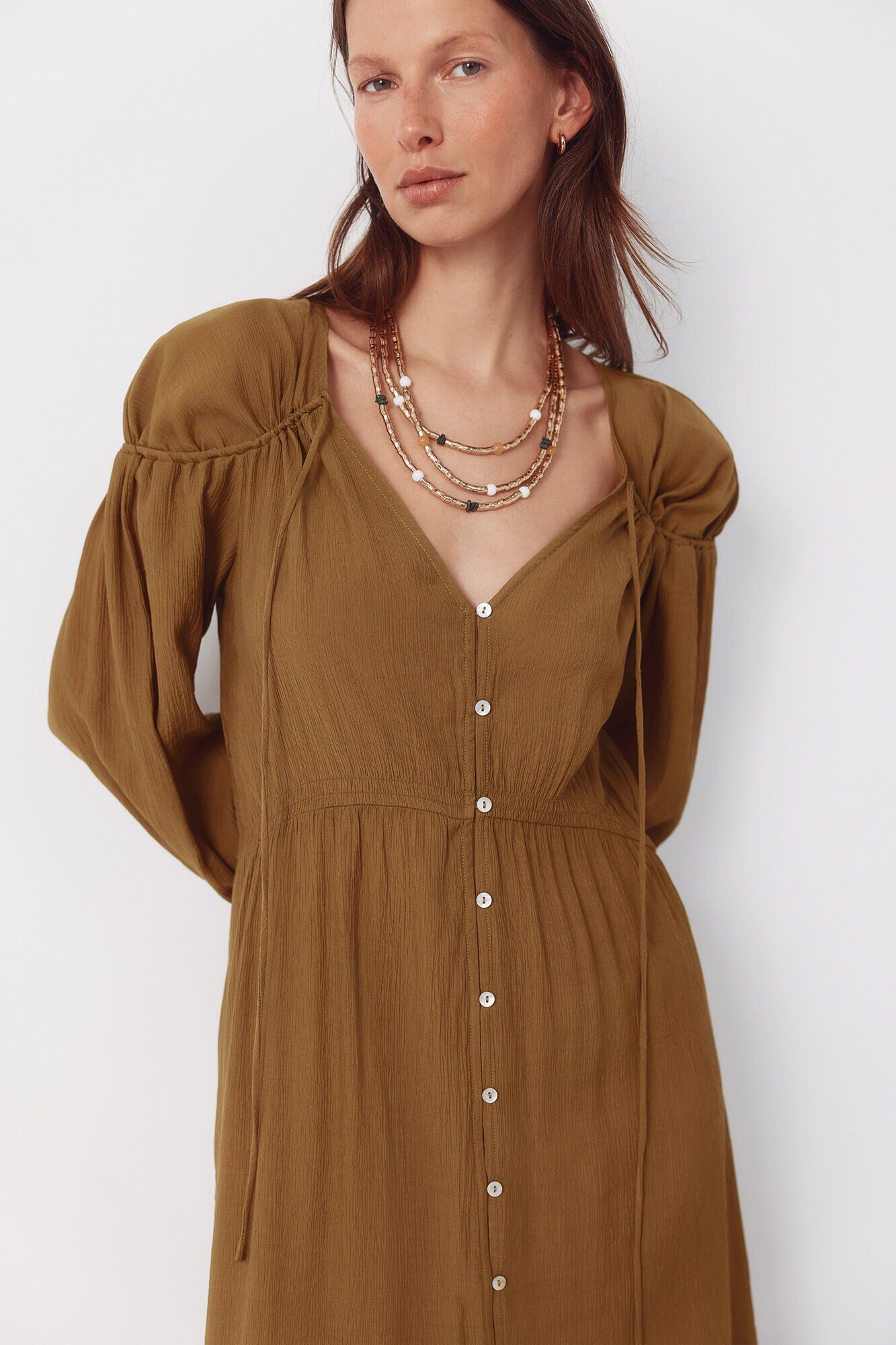 Cortefiel V dress with drawstring