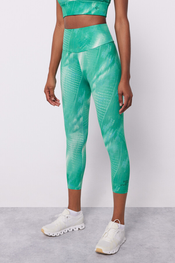 Dash and Stars Green printed 4D Stretch cropped leggings green