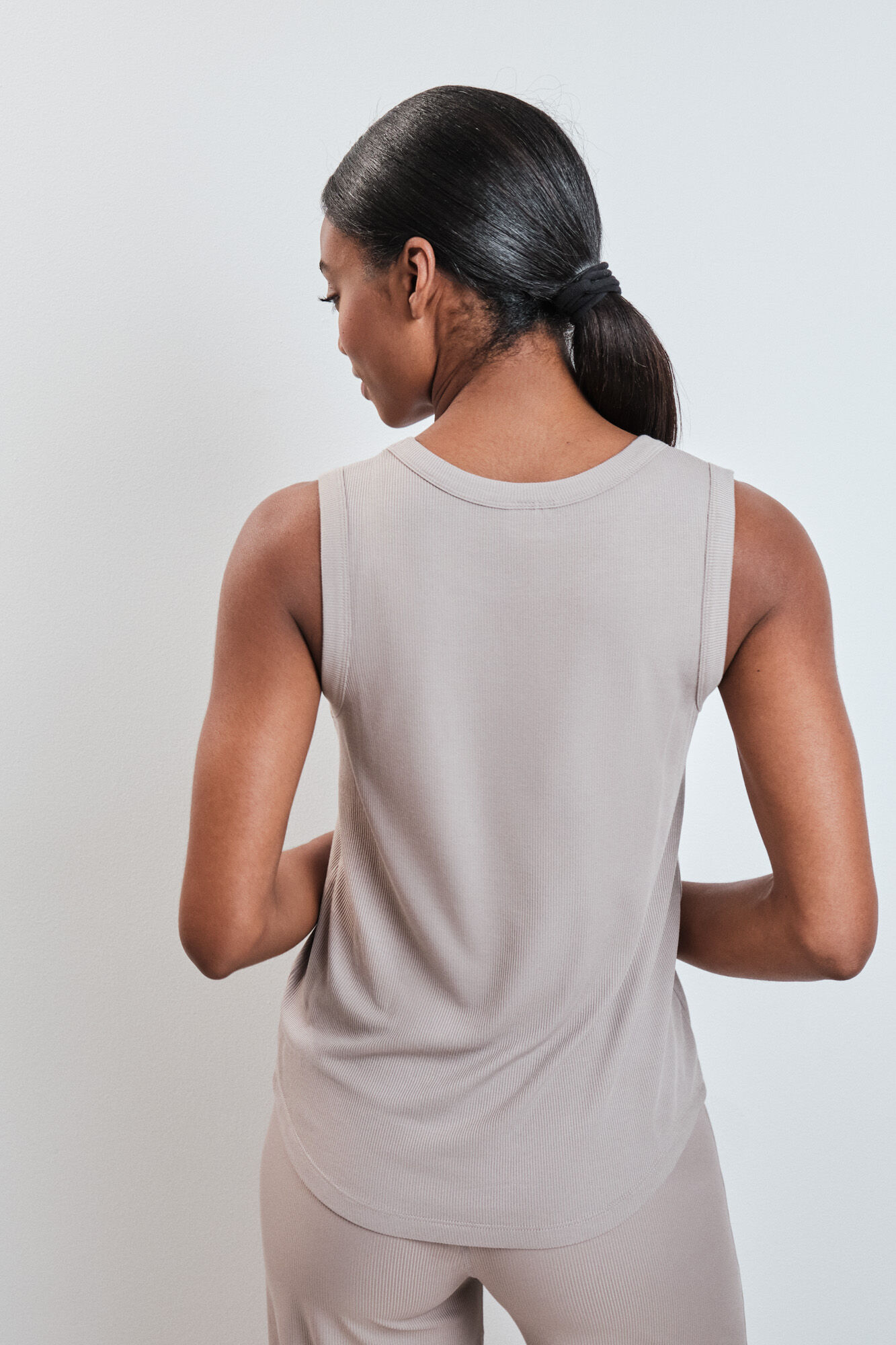 Dash and Stars Camiseta sin mangas rib beige nude