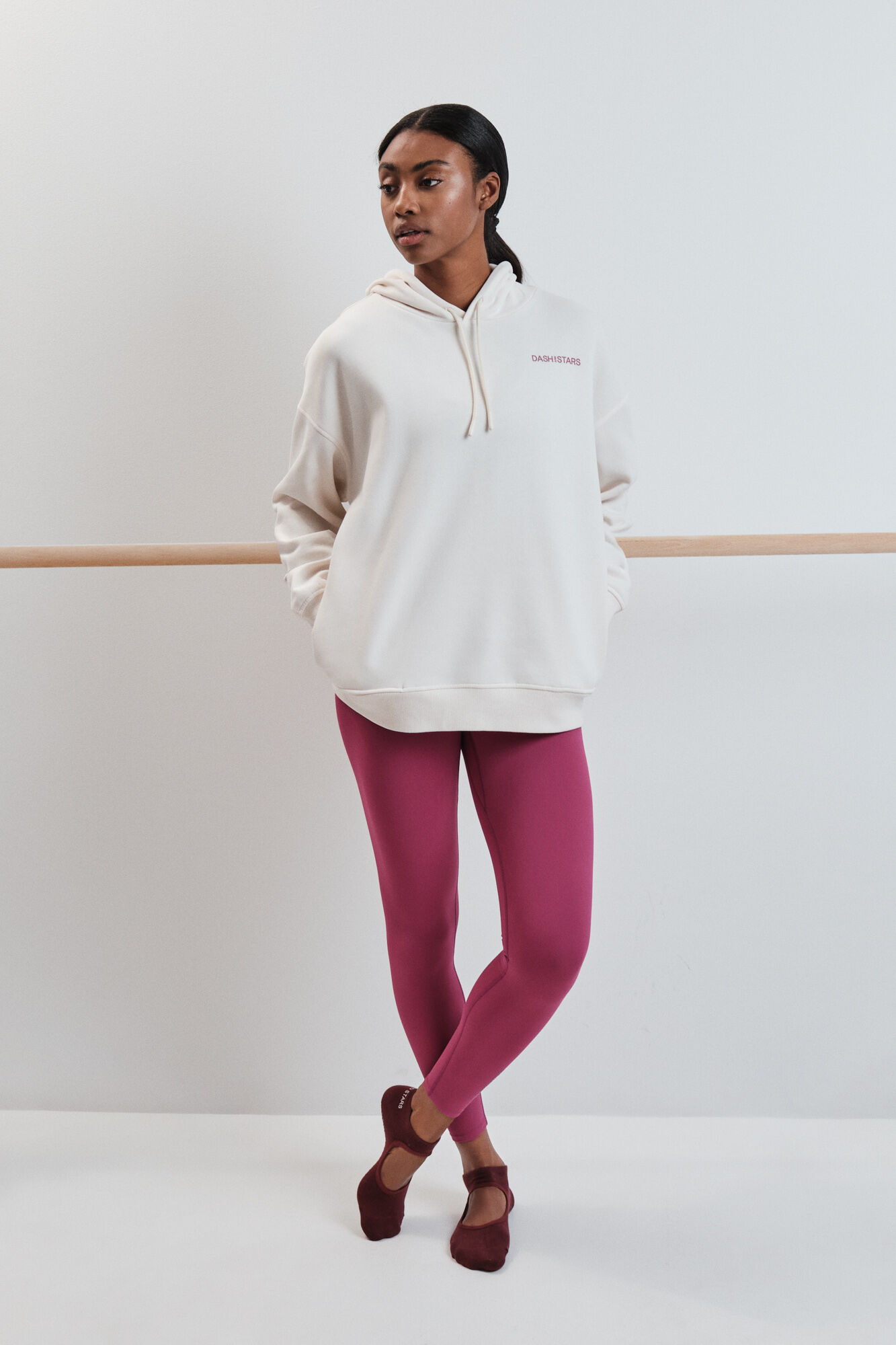 Dash and Stars Sudadera felpa algod&oacute;n blanco beige