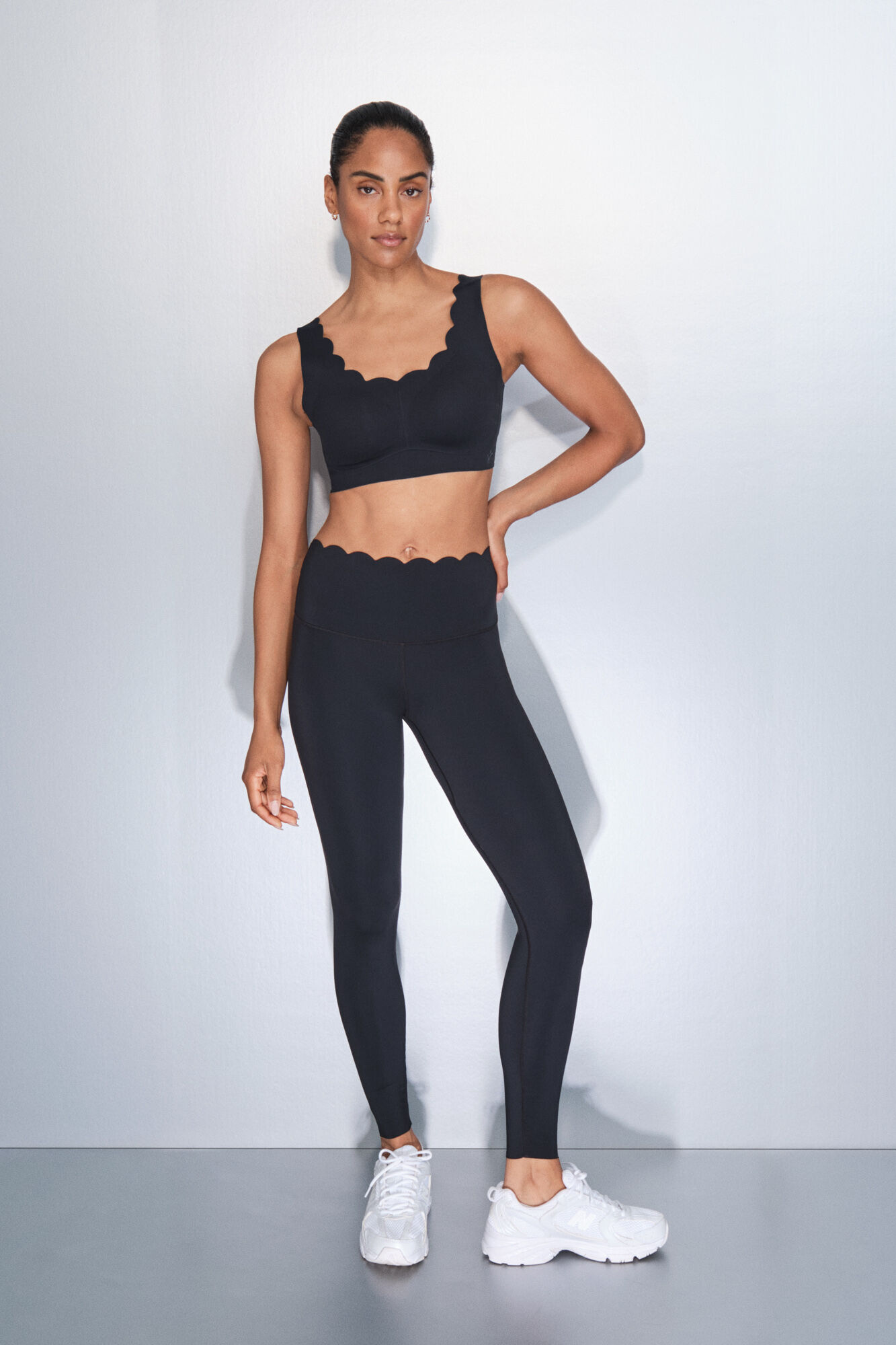 Dash and Stars COMPRESSIVE long black leggings black