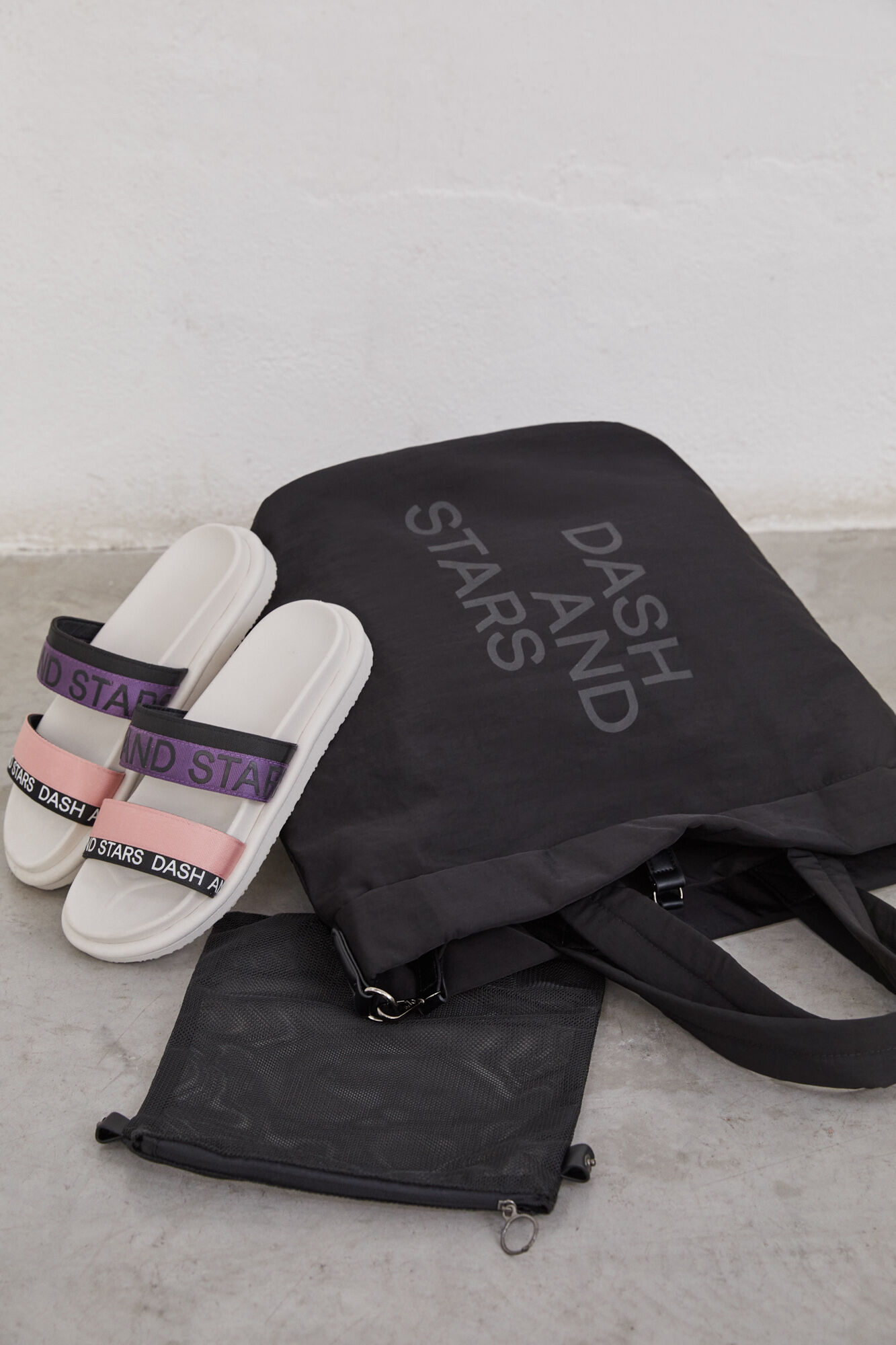 Dash and Stars Bolso tote negro negro