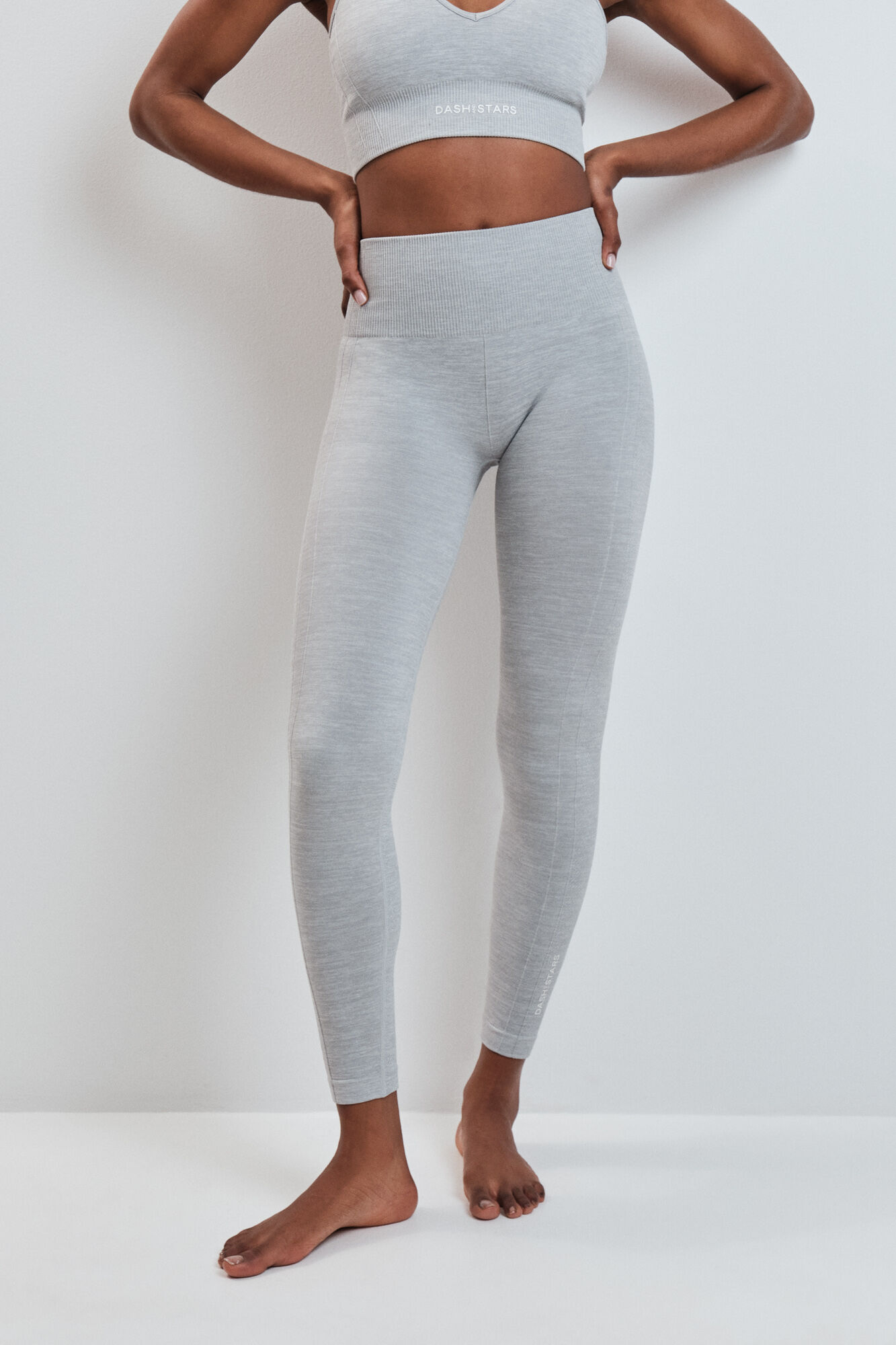 Dash and Stars Legging comprida SEAMLESS COMFORT cinza