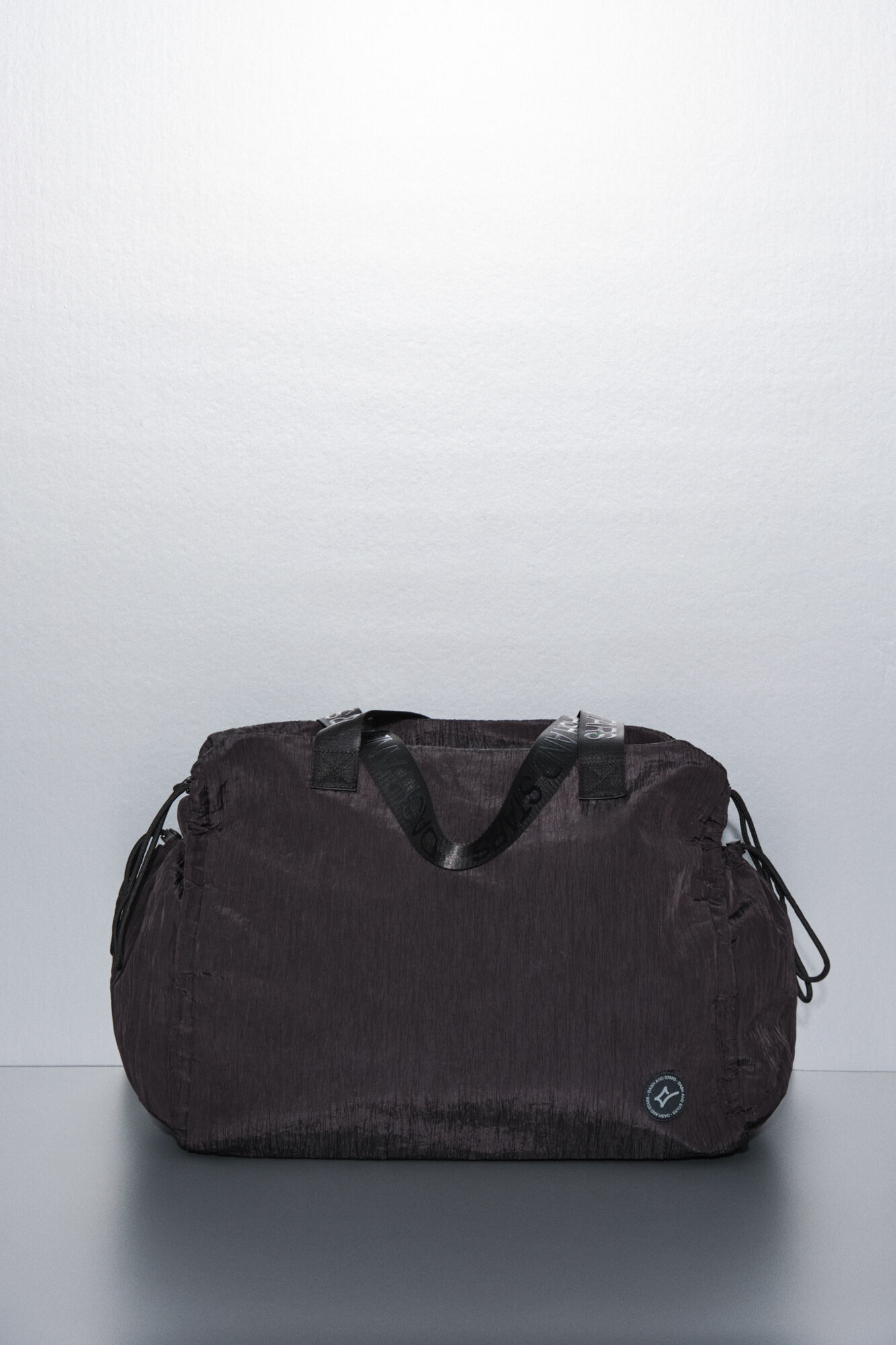 Dash and Stars Mala de viagem de nylon acetinado preto preto