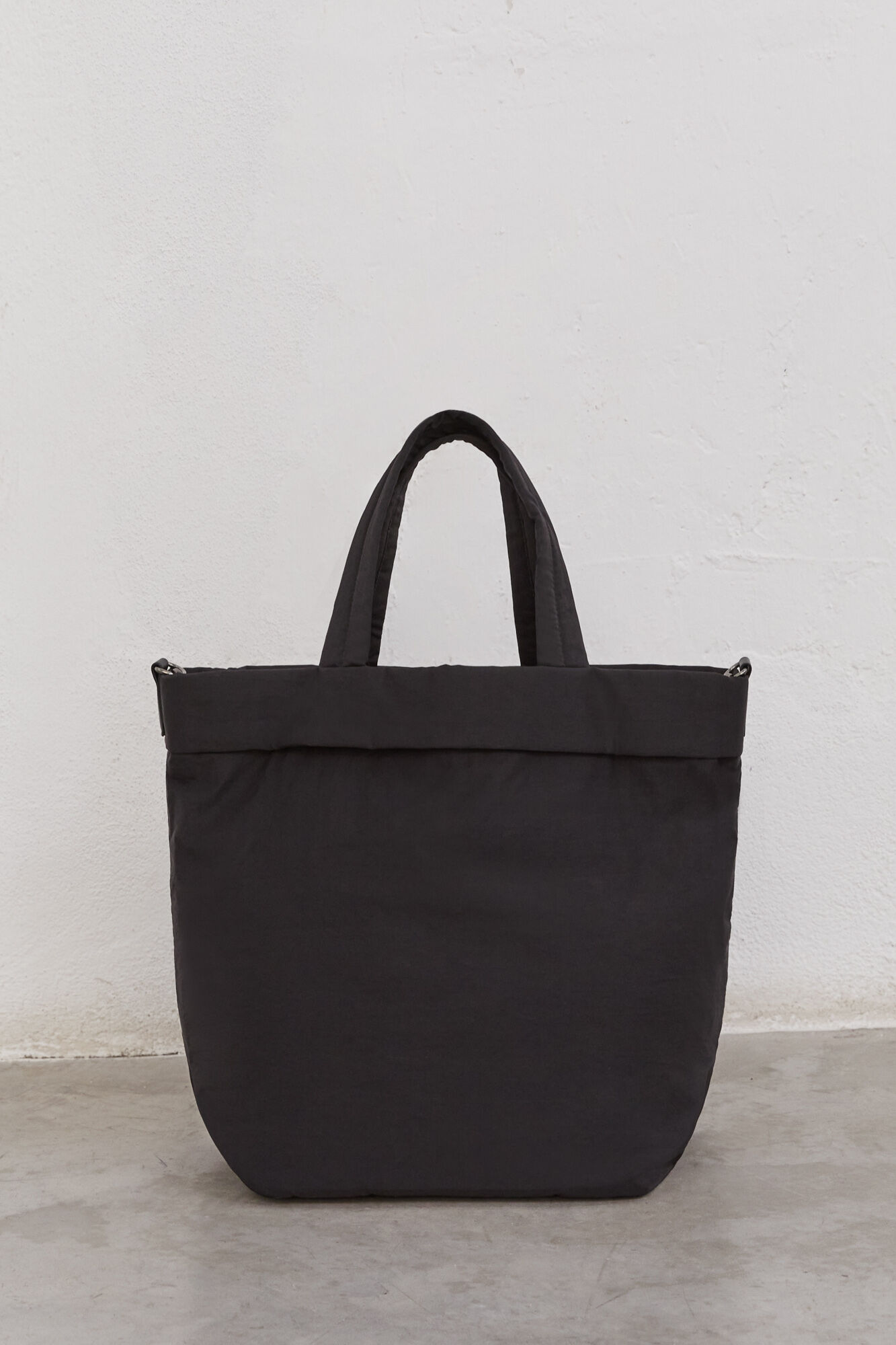 Dash and Stars Bolso tote negro negro