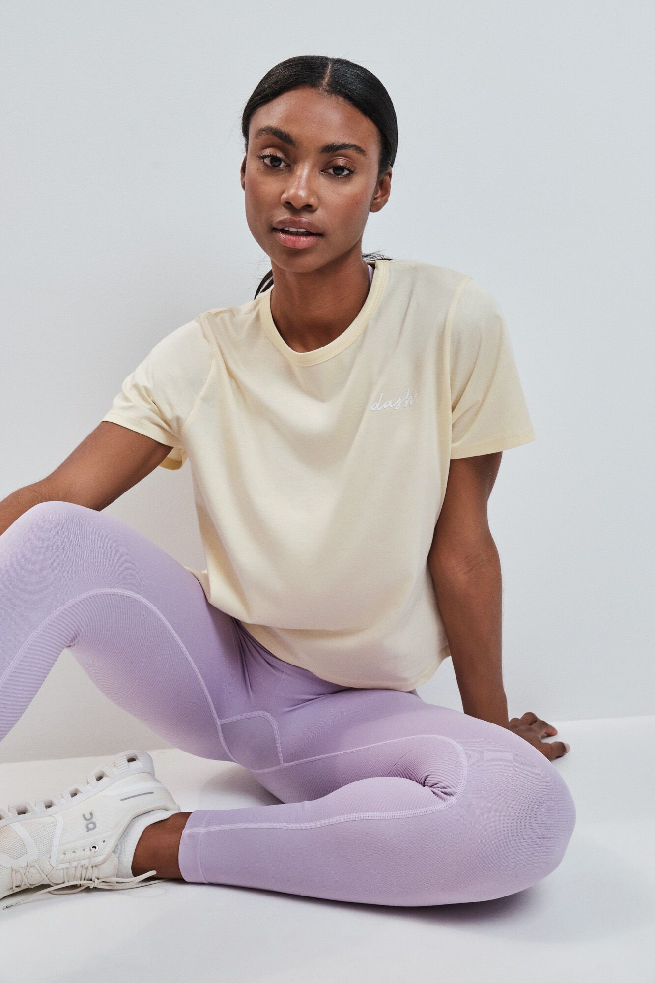 Dash and Stars Camiseta manga corta extra suave amarilla