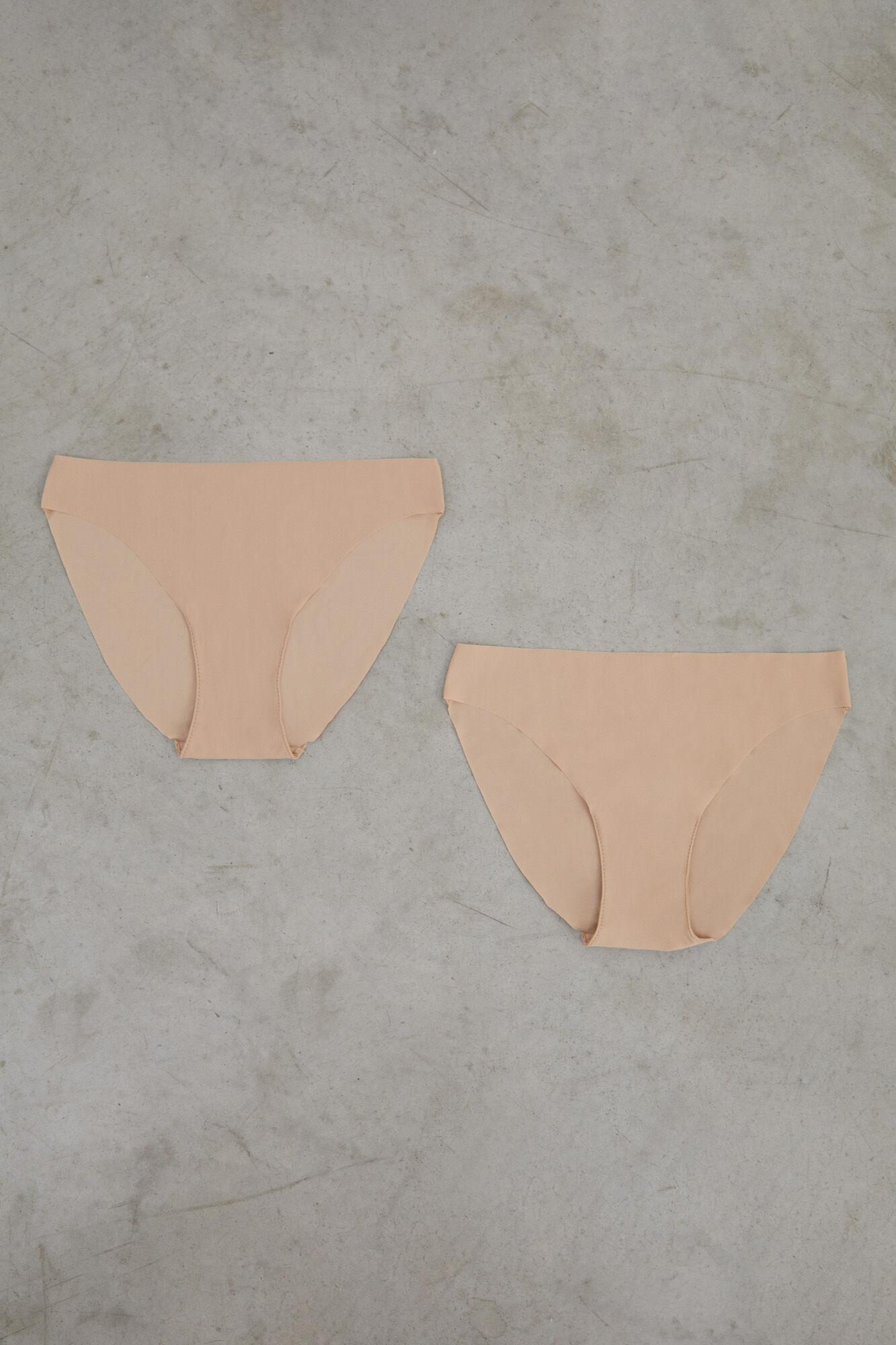 Dash and Stars Pack 2 bragas cl&aacute;sicas nude laser cut