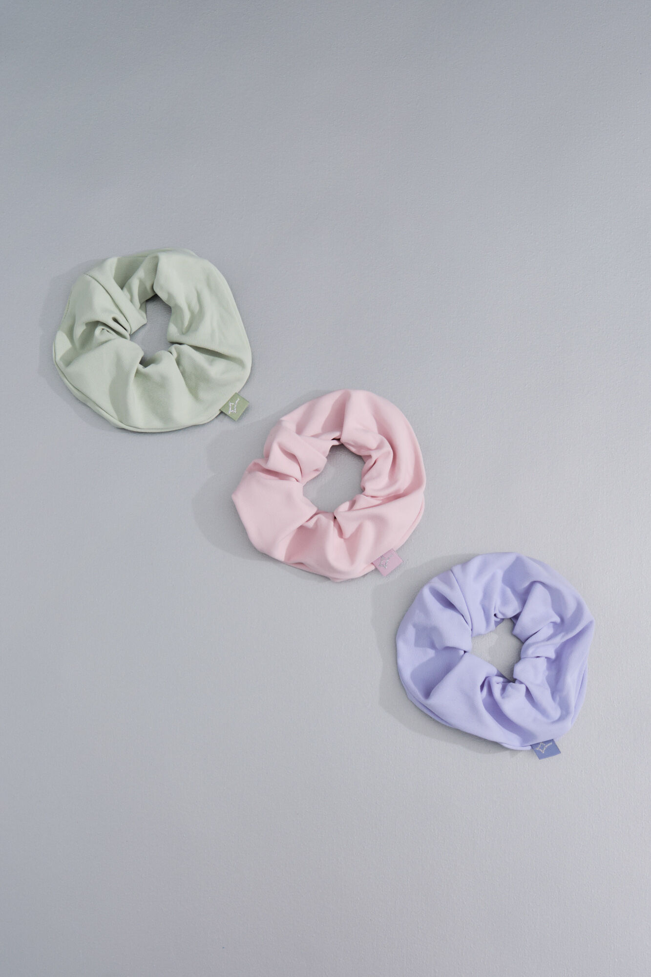 Dash and Stars Pacote com 2 faixas de cabelo impress&atilde;o