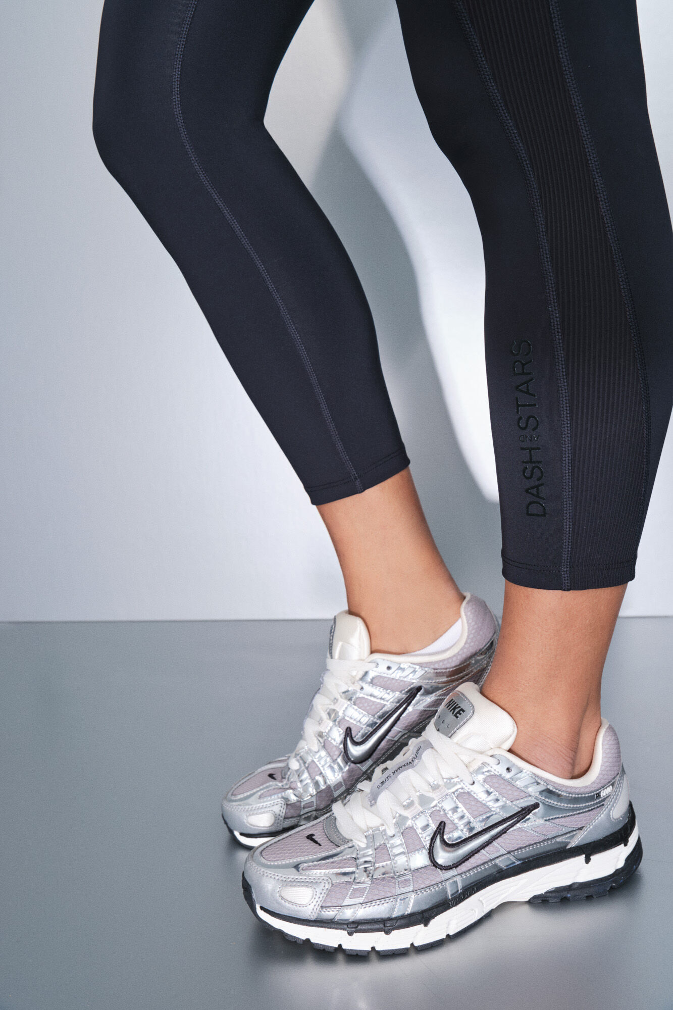 Dash and Stars Legging curta preta 4D STRETCH preto