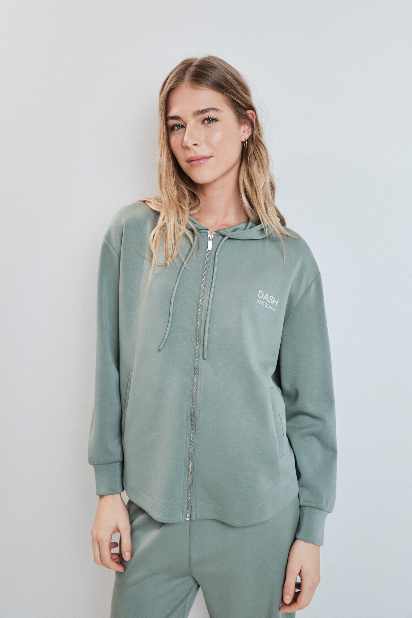 Dash and Stars Chaqueta capucha viscosa suave verde