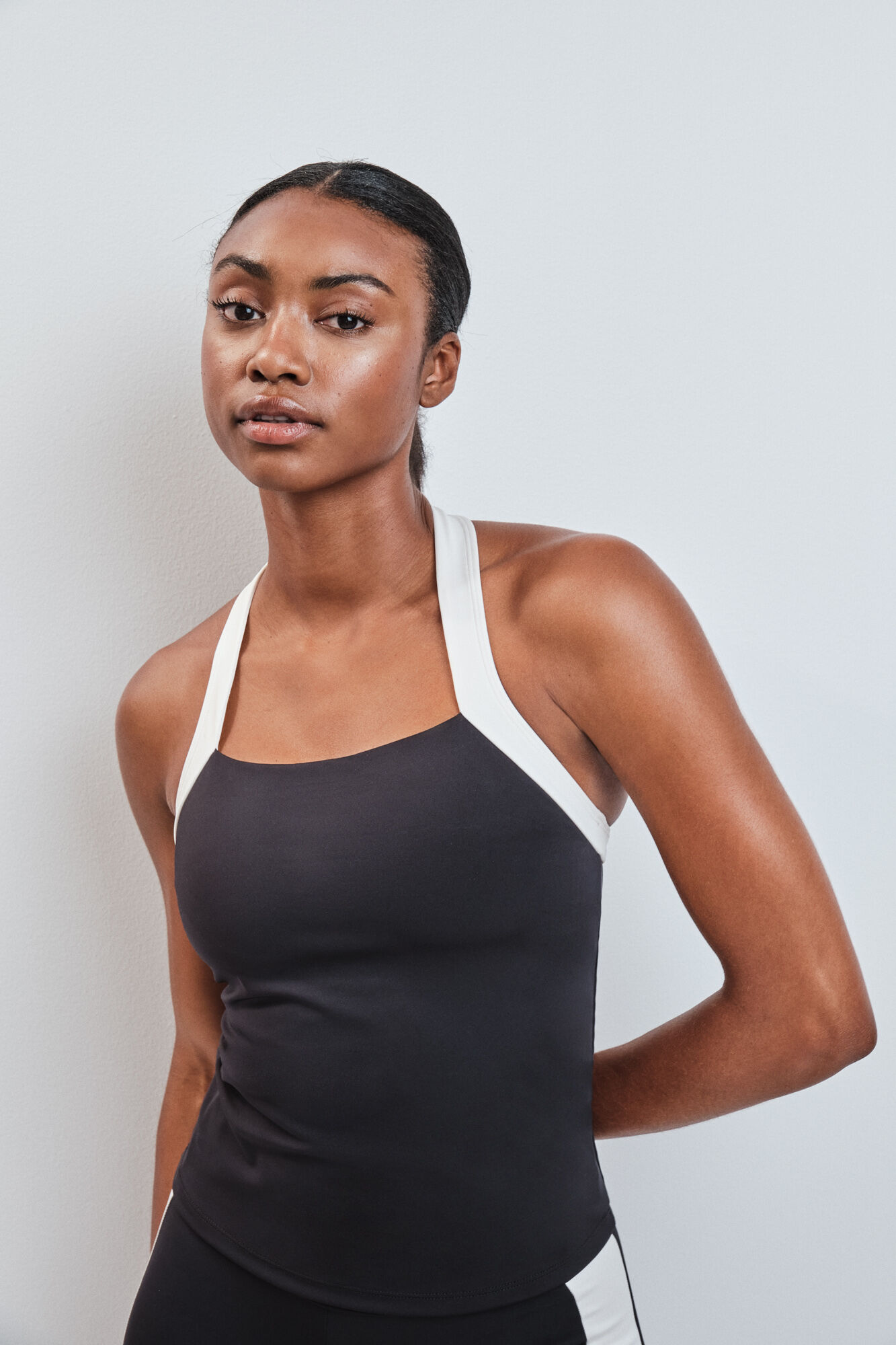 Dash and Stars Tank top deportivo halter 4D Stretch contraste negro