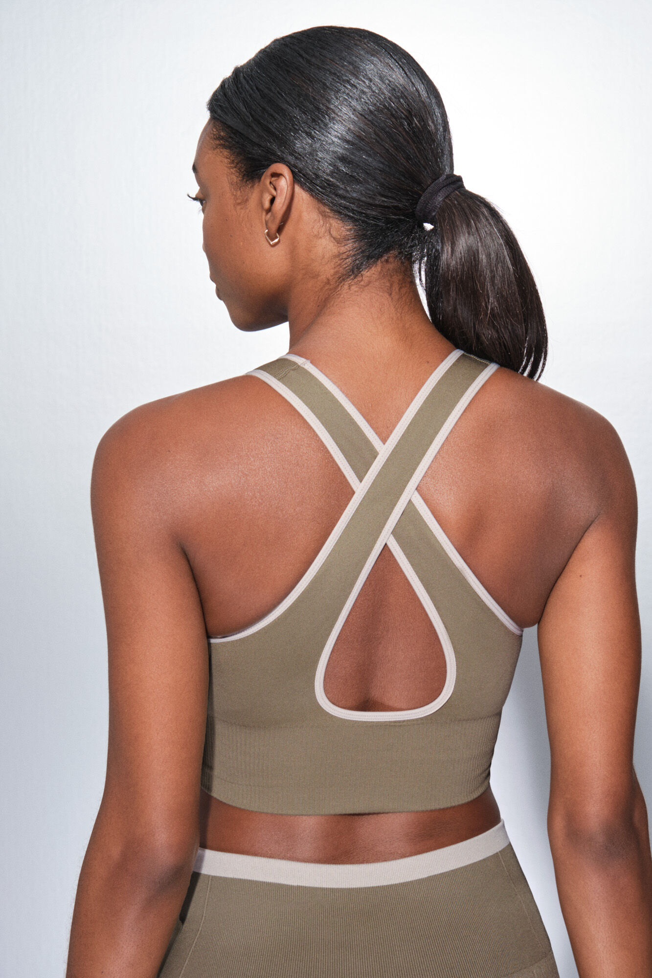 Dash and Stars Sujetador deportivo SEAMLESS COMFORT kaki