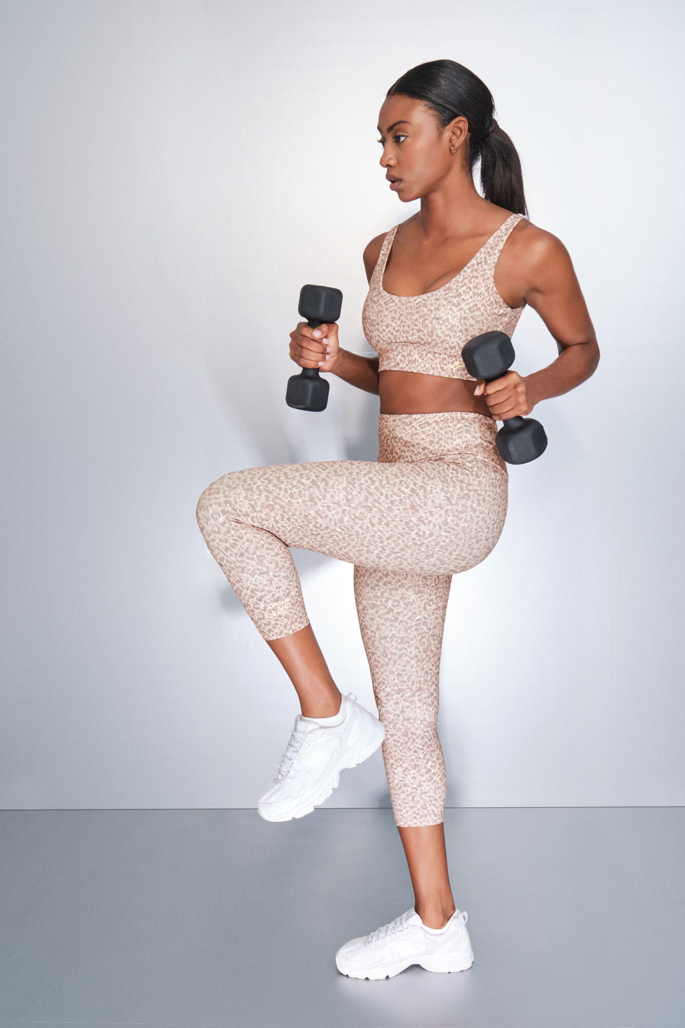 Dash and Stars Leggings 4D STRETCH animal print blanco