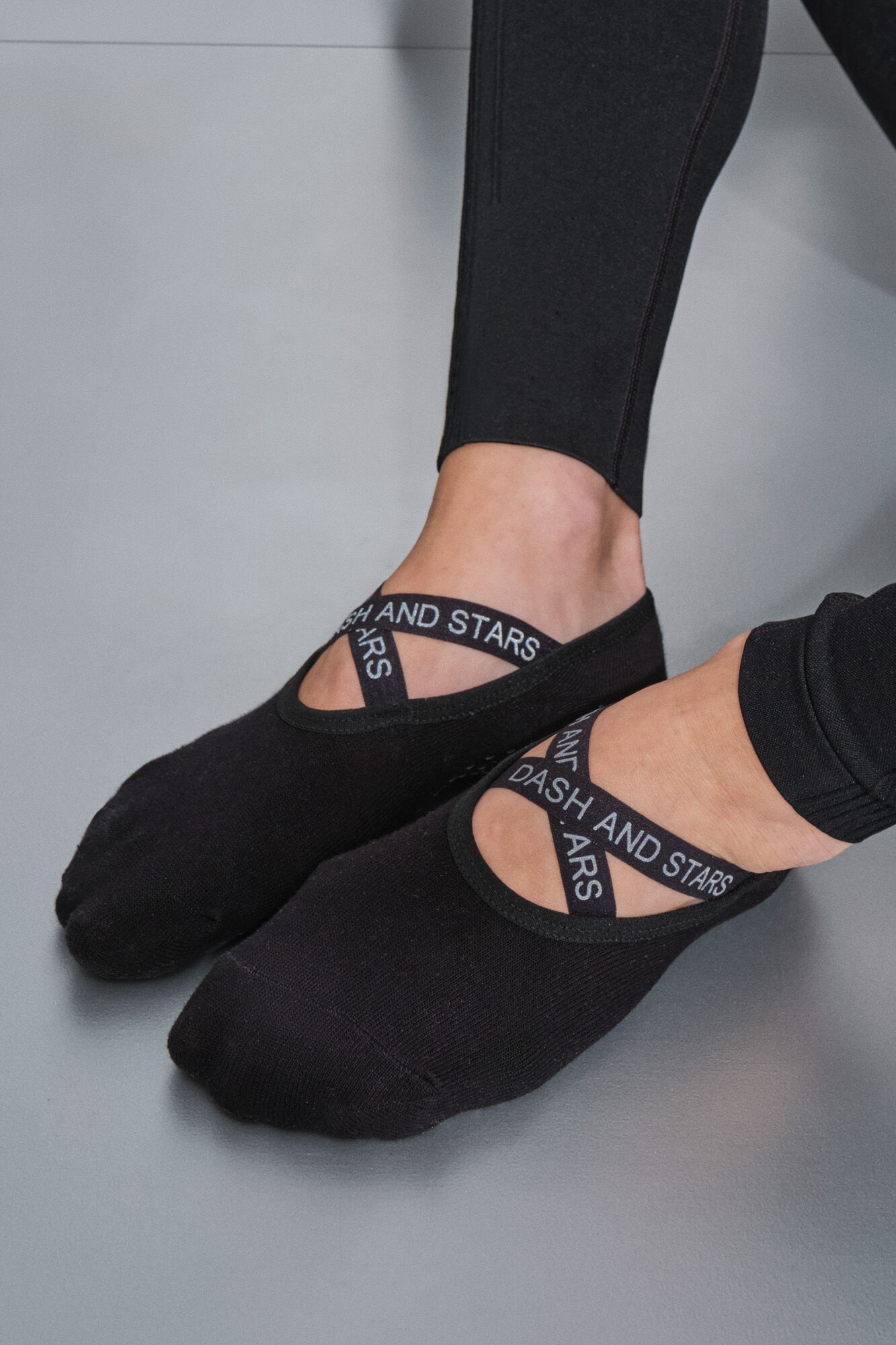 Dash and Stars Calcetines algod&oacute;n zapatilla ballet negra