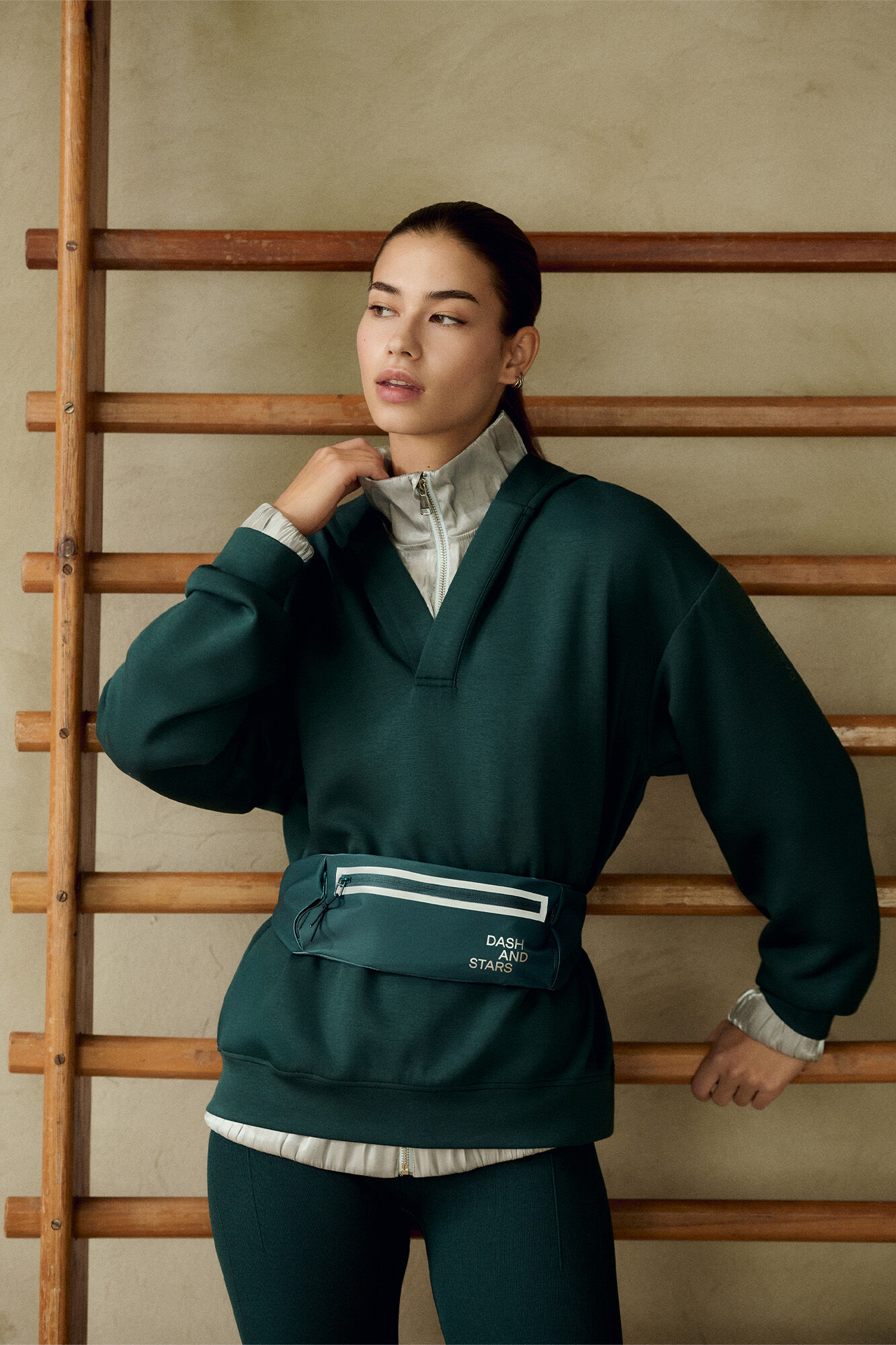 Dash and Stars Ri&ntilde;onera t&eacute;cnica verde